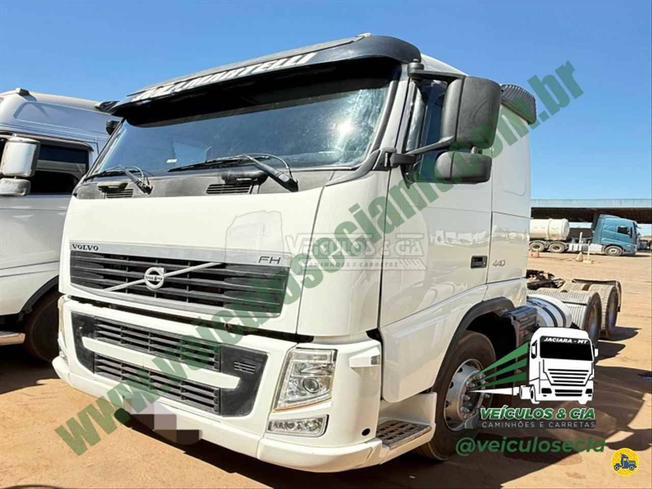 VOLVO FH 440 de Veículos e Cia