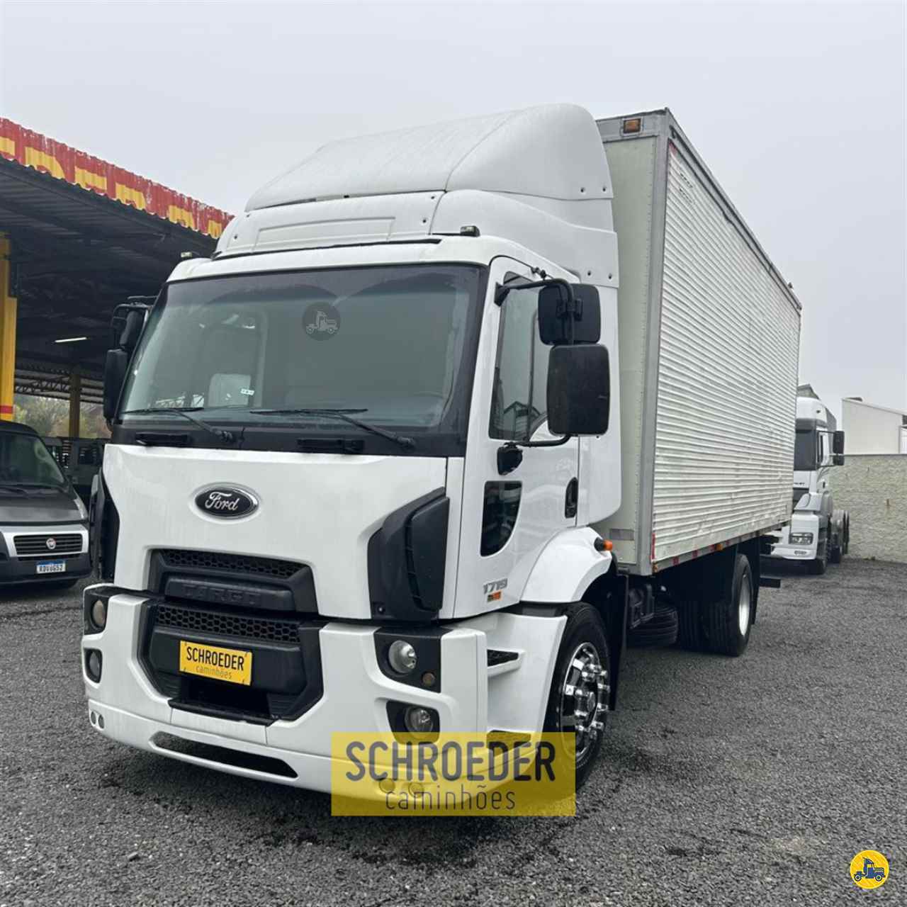 CAMINHAO FORD CARGO 1719 Baú Furgão 3/4 4x2 Schroeder Caminhões ITUPORANGA SANTA CATARINA SC