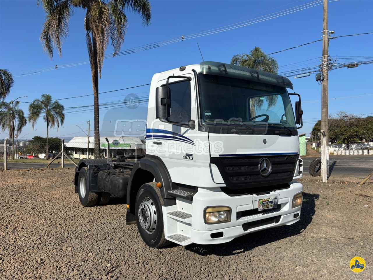 CAMINHAO MERCEDES-BENZ MB 1933 Cavalo Mecânico Cavalo 4x2 RB Caminhões e Carretas SAO SEBASTIAO DO PARAISO MINAS GERAIS MG