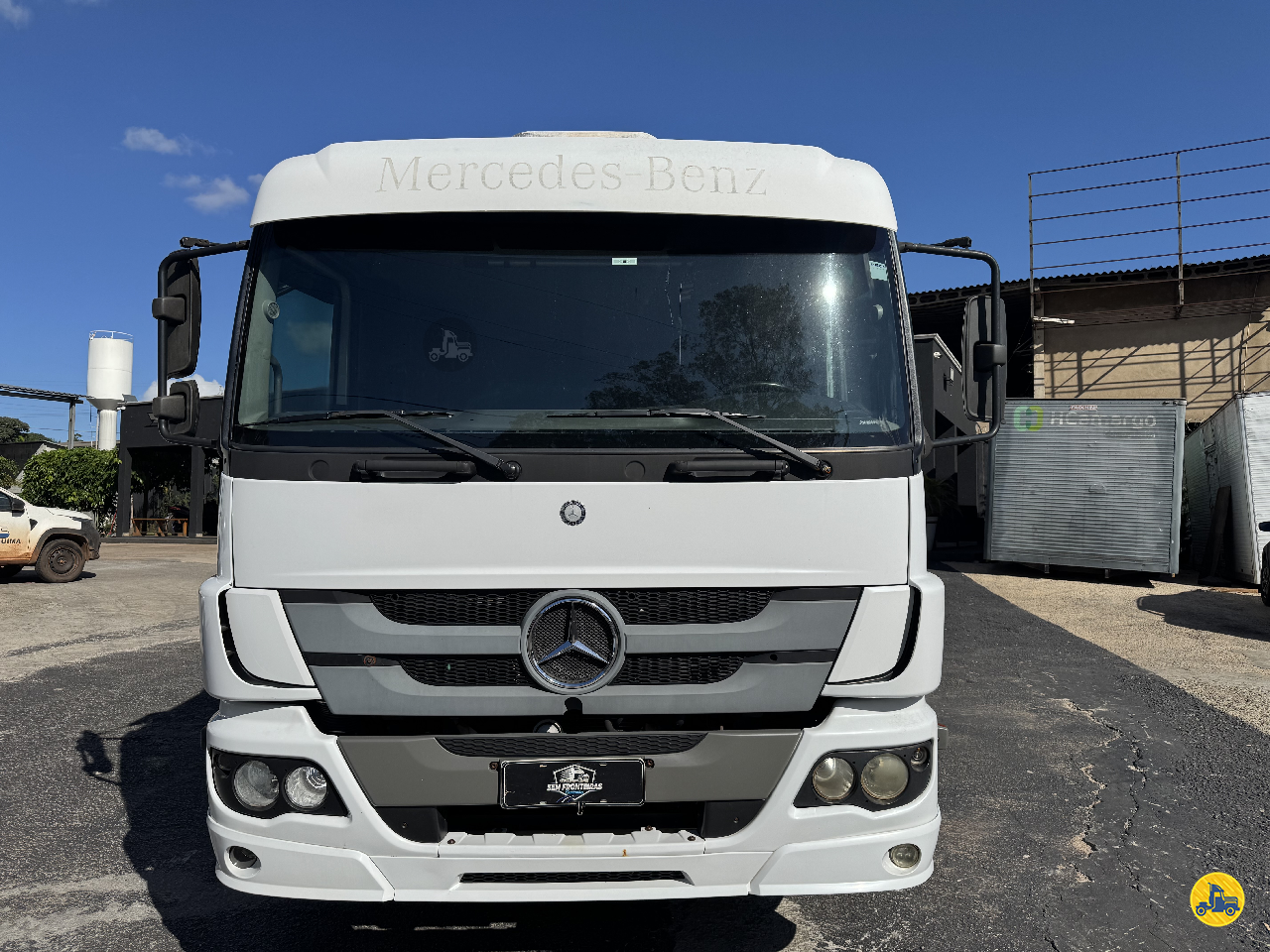 CAMINHAO MERCEDES-BENZ MB 2430 Caçamba Basculante Truck 6x2 Sem Fronteiras Caminhões APARECIDA DE GOIANIA GOIAS GO
