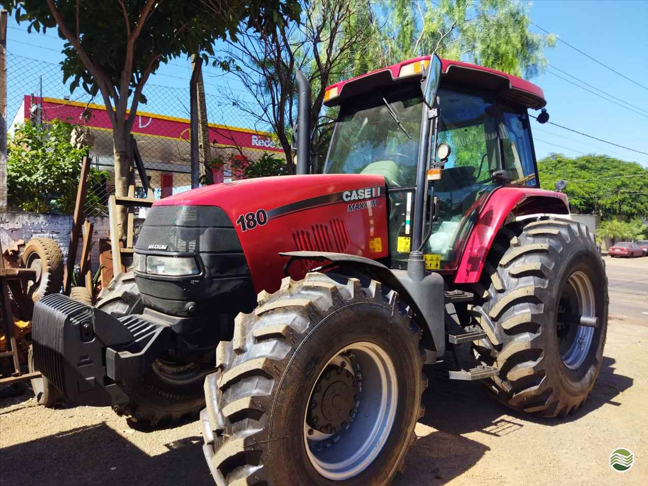 MAXXUM 180 de Jatai Tratores