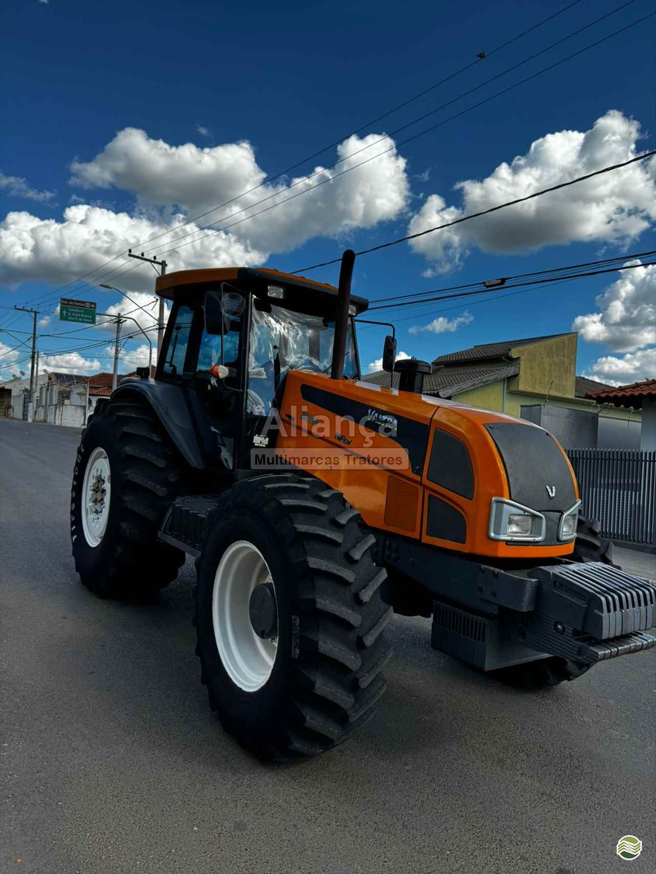 TRATOR VALTRA VALTRA BH 180 Tração 4x4 Aliança Multimarcas Tratores UBIRAJARA SÃO PAULO SP