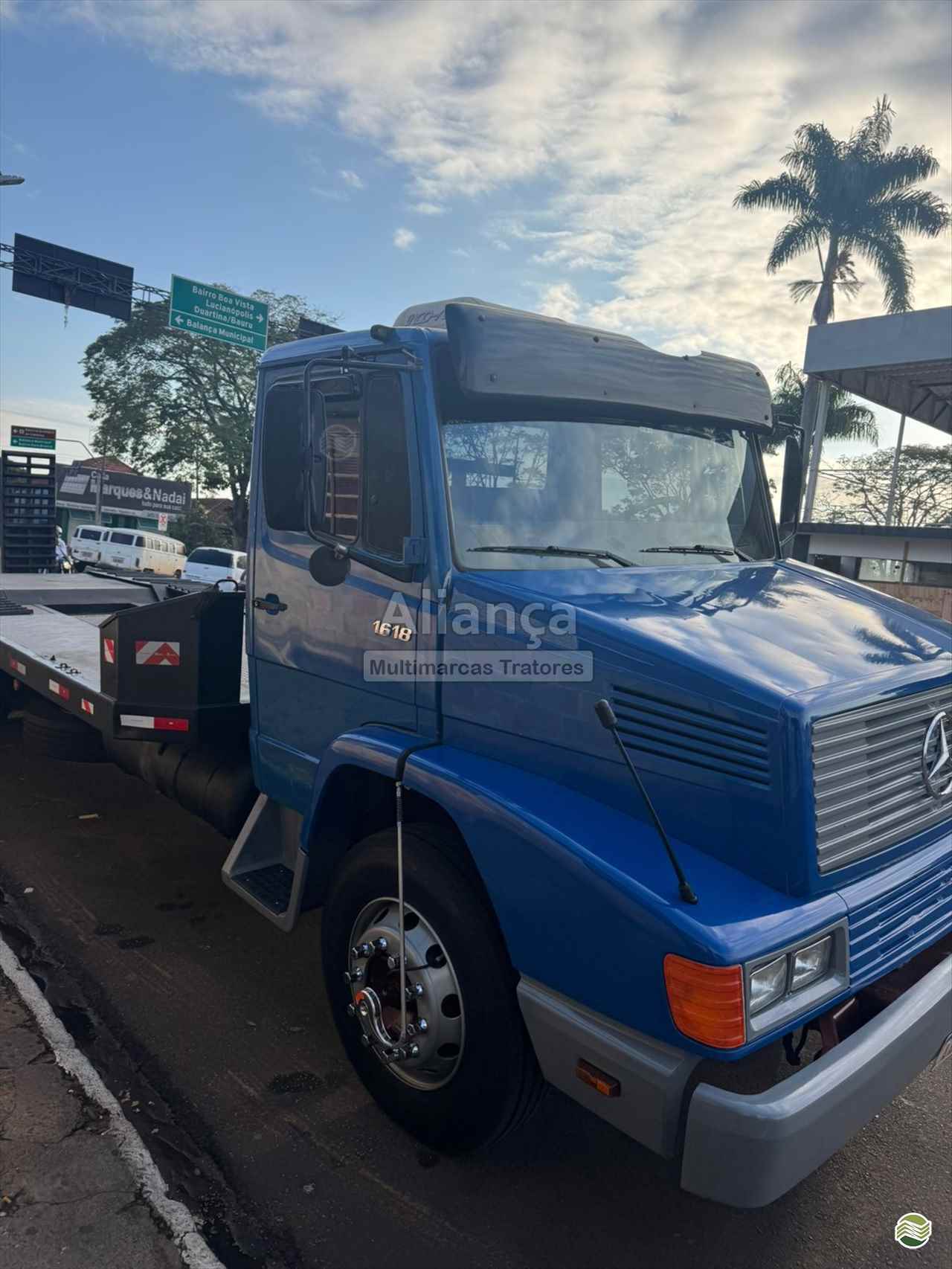 CAMINHAO MERCEDES-BENZ MB 1618 Plataforma Truck 6x2 Aliança Multimarcas Tratores UBIRAJARA SÃO PAULO SP