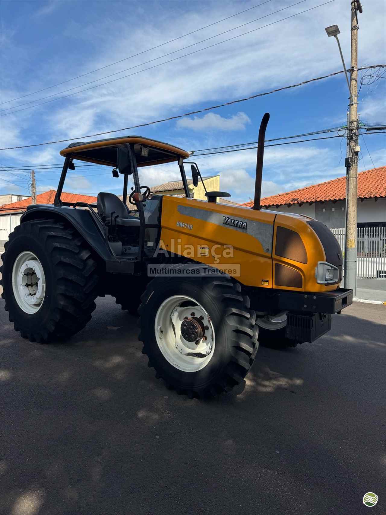 TRATOR VALTRA VALTRA BM 110 Tração 4x4 Aliança Multimarcas Tratores UBIRAJARA SÃO PAULO SP