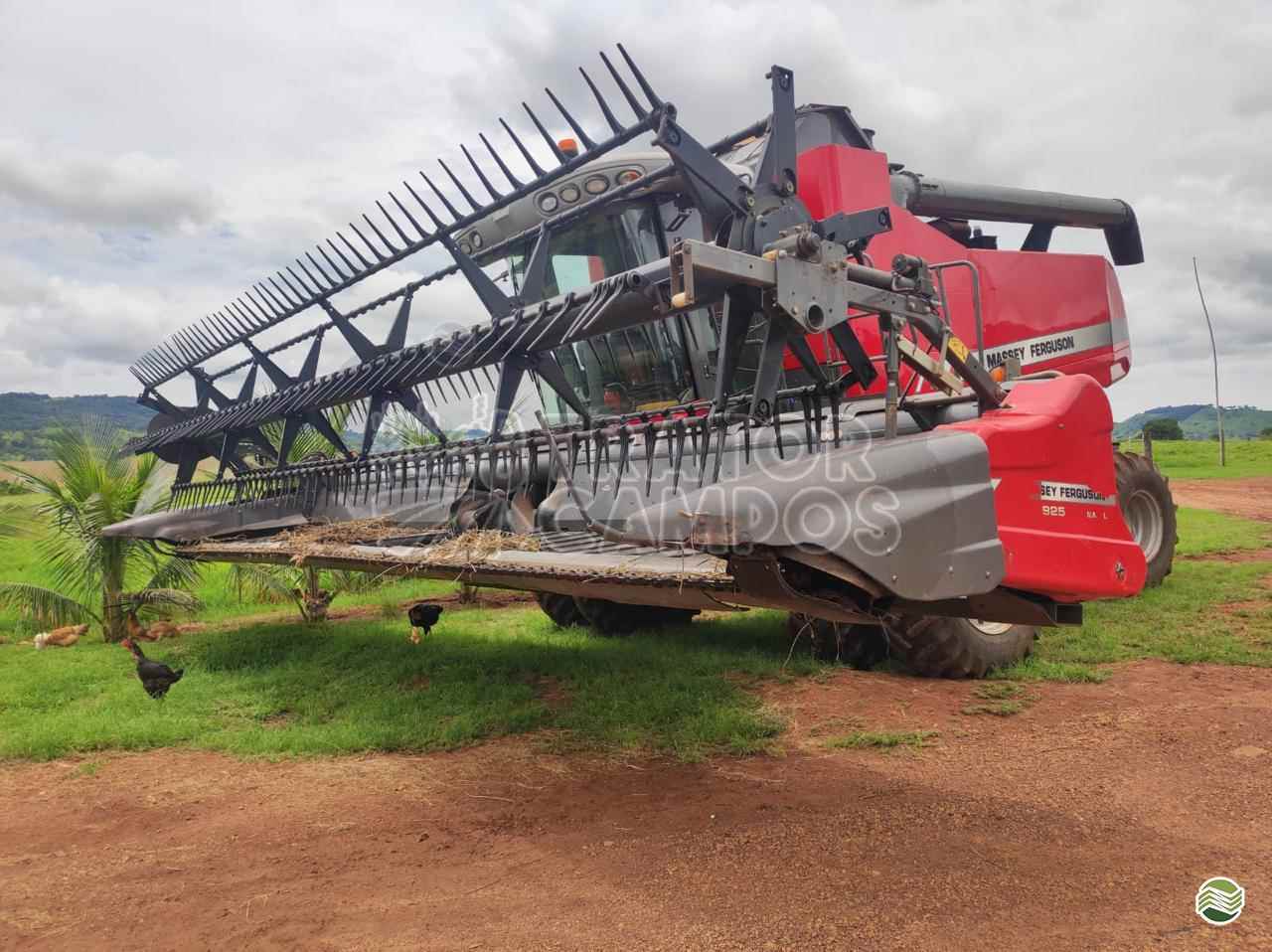 COLHEITADEIRA MASSEY FERGUSON MF 6690 Trator Campos GUAPO GOIAS GO