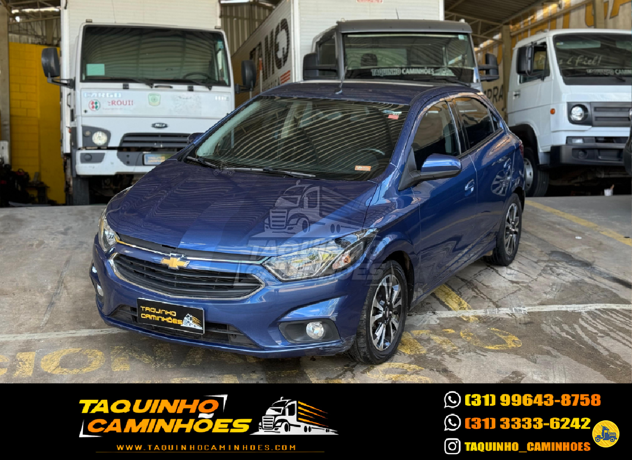 CARRO GM - Chevrolet Onix 1.4 LTZ Taquinho Caminhões CONTAGEM MINAS GERAIS MG