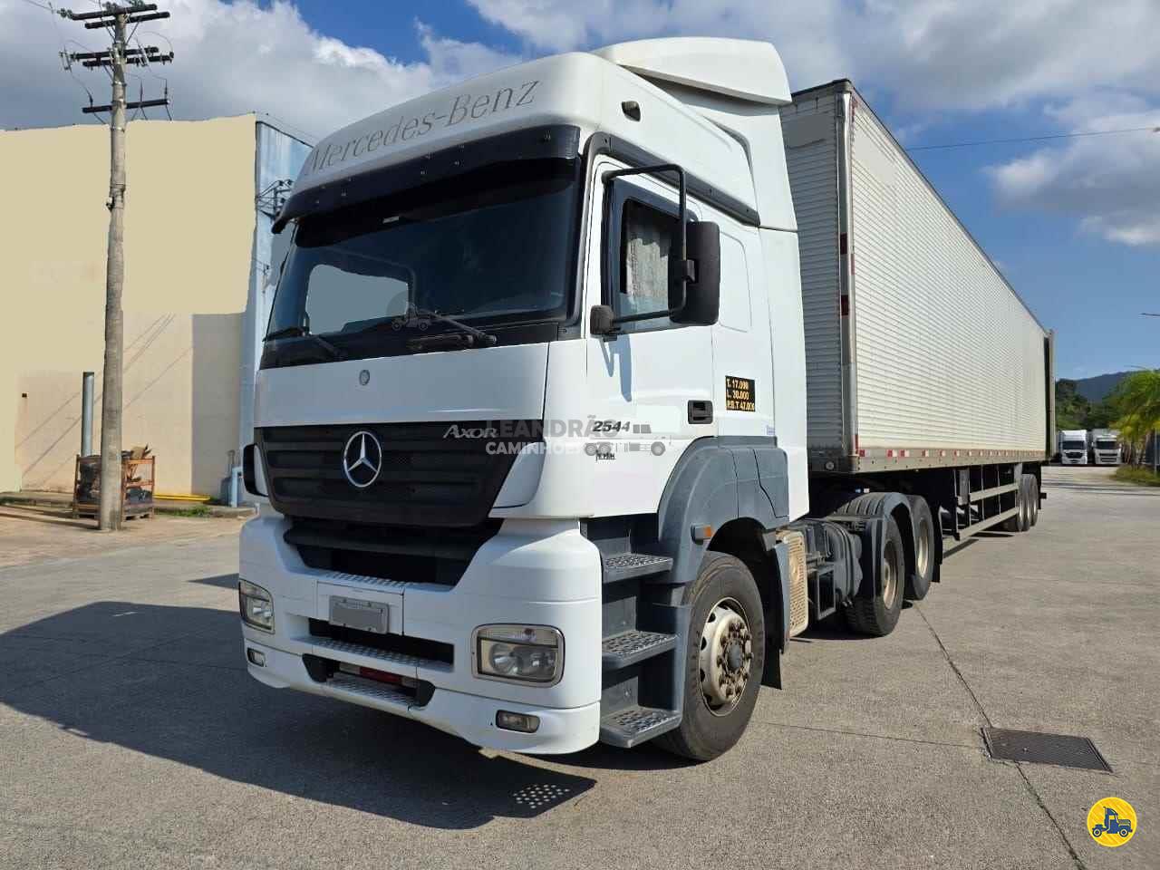 CAMINHAO MERCEDES-BENZ MB 2544 Cavalo Mecânico Cavalo 6x2 Leandrão Caminhões JUNDIAI SÃO PAULO SP