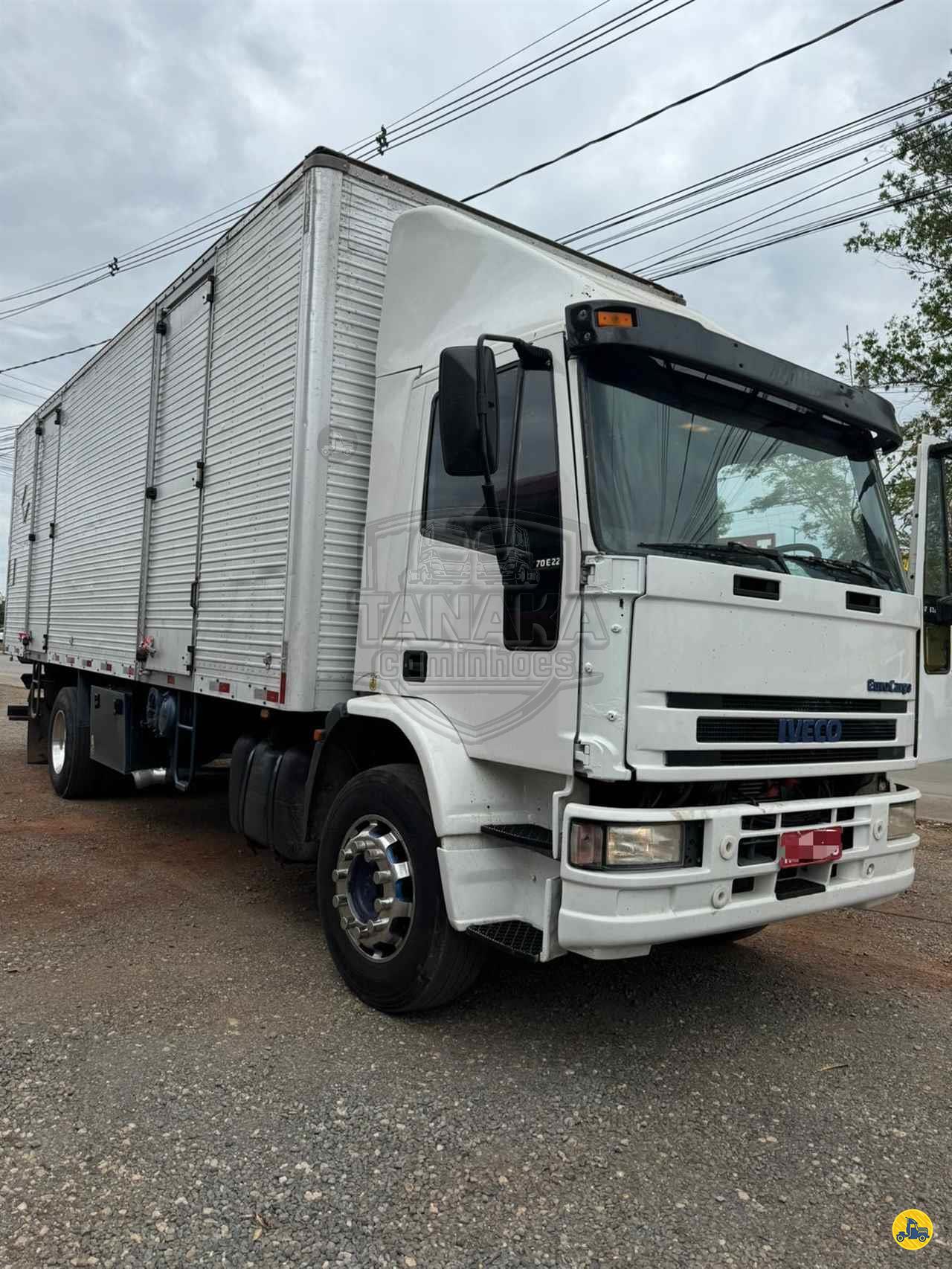 CAMINHAO IVECO TECTOR 170E22 Baú Furgão Toco 4x2 Tanaka Caminhões MONTES CLAROS MINAS GERAIS MG