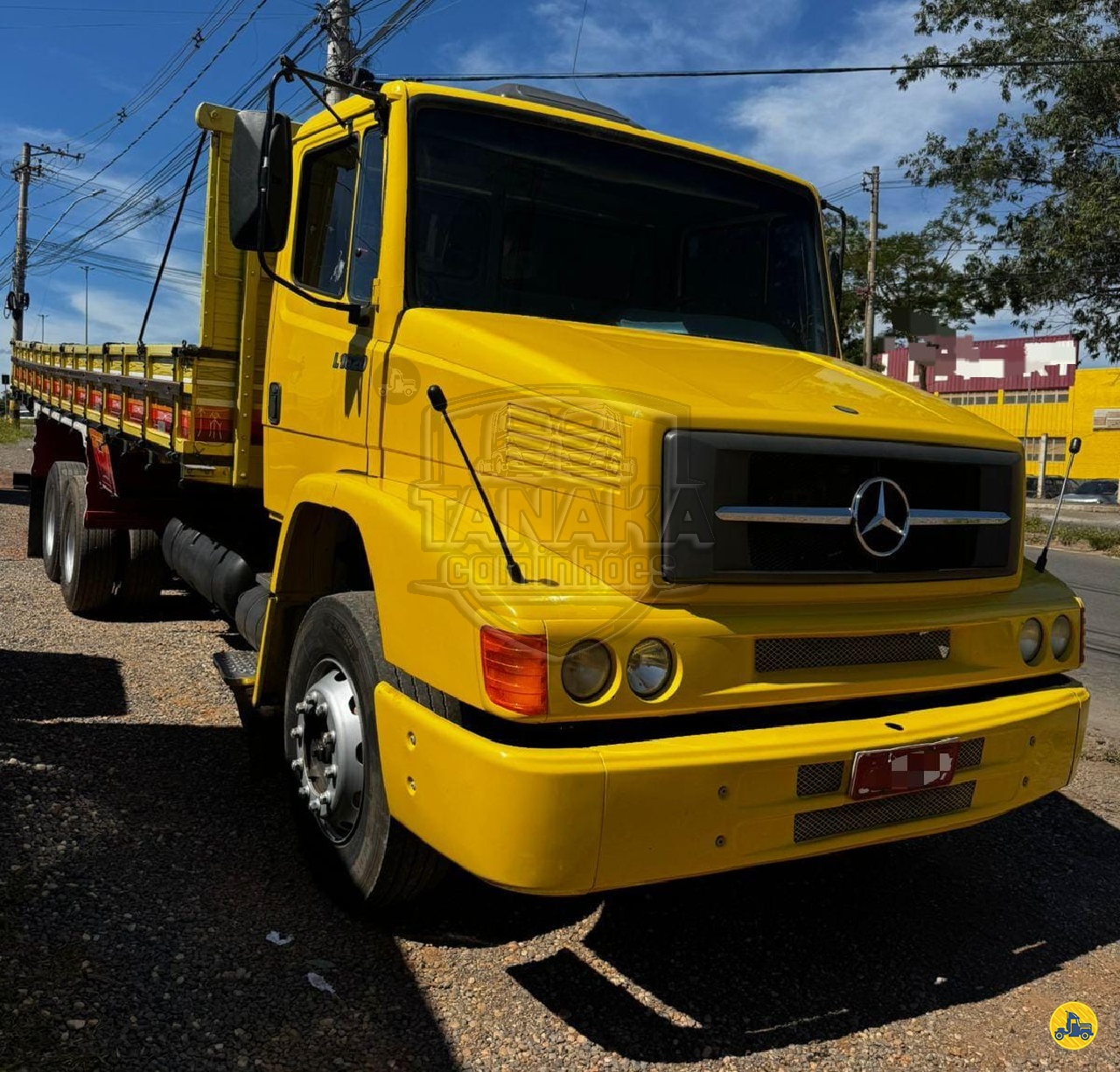 CAMINHAO MERCEDES-BENZ MB 1620 Carga Seca Truck 6x2 Tanaka Caminhões MONTES CLAROS MINAS GERAIS MG