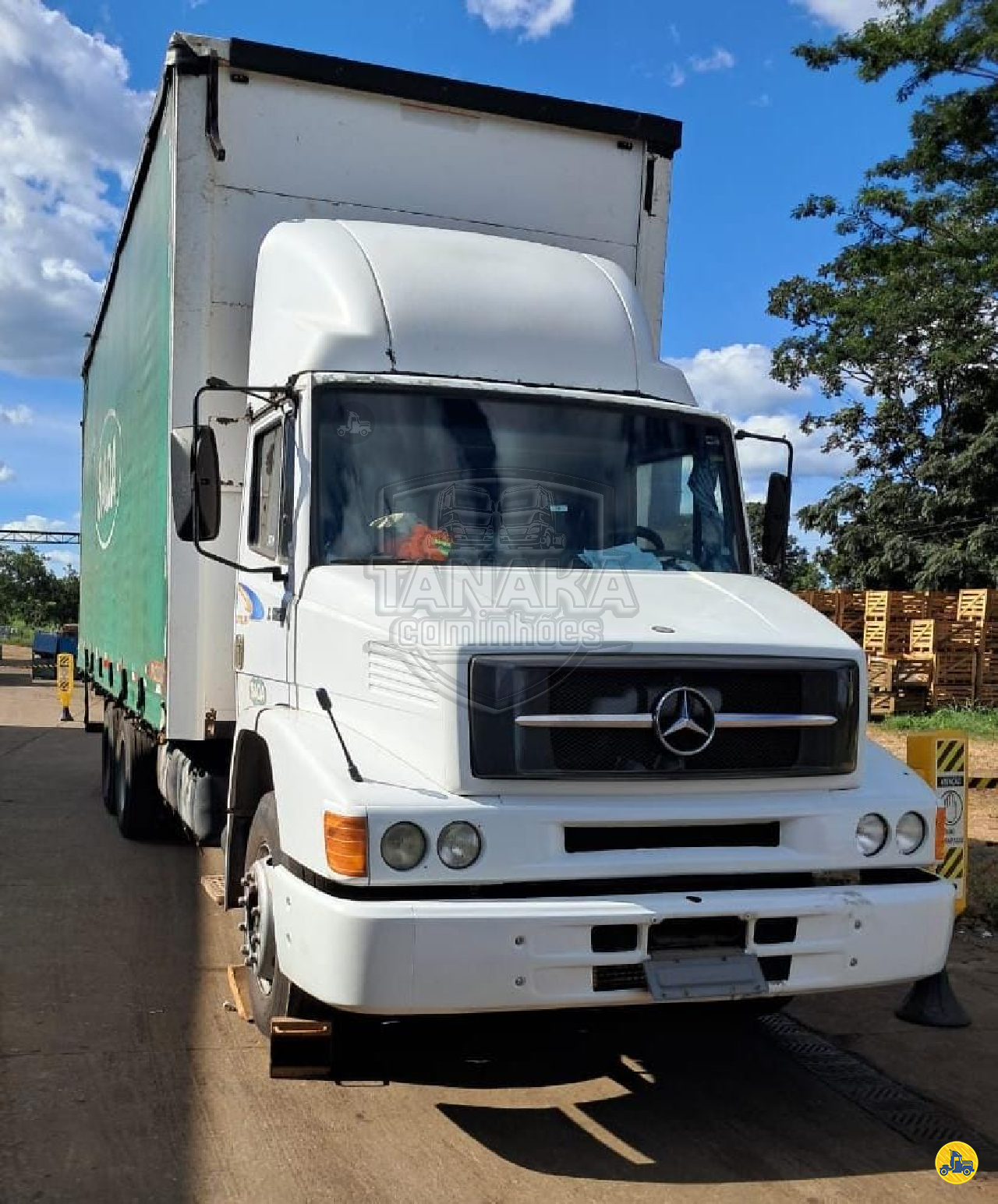 CAMINHAO MERCEDES-BENZ MB 1620 Chassis Truck 6x2 Tanaka Caminhões MONTES CLAROS MINAS GERAIS MG