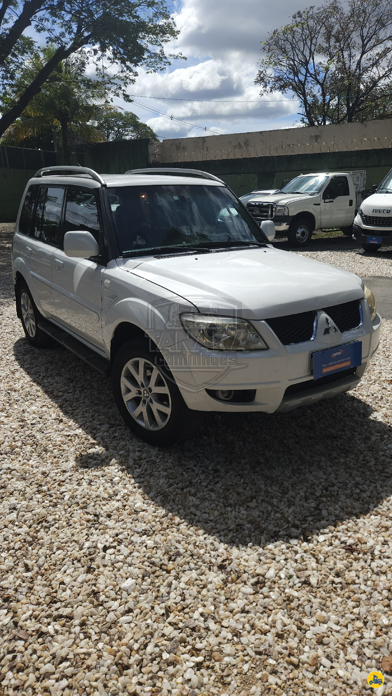 CARRO MITSUBISHI Pajero TR4 2.0 Tanaka Caminhões MONTES CLAROS MINAS GERAIS MG