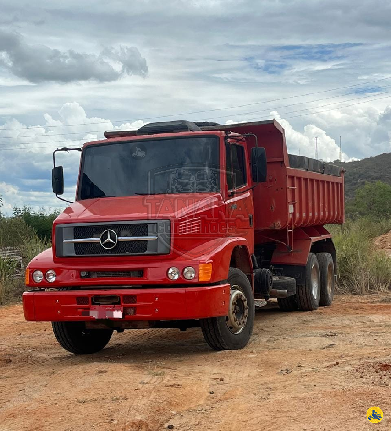 MB 1620 de Tanaka Caminhões