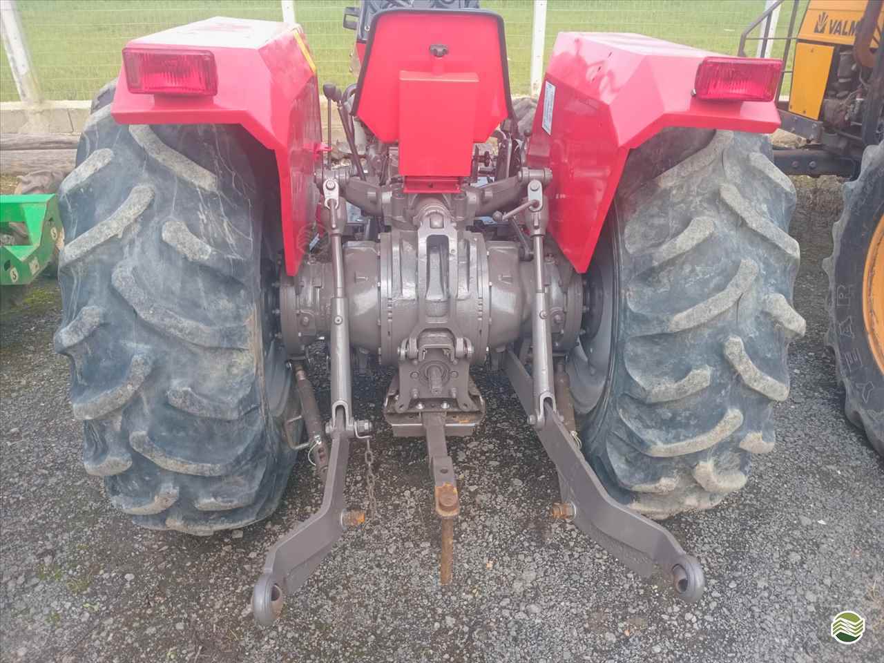TRATOR MASSEY FERGUSON MF 250 Tração 4x4 Makes - São Miguel SAO MIGUEL ARCANJO SÃO PAULO SP