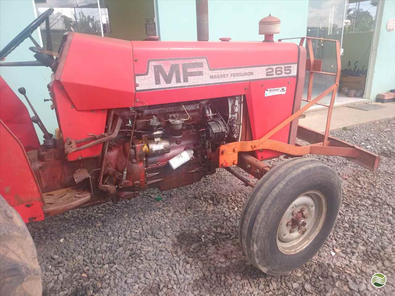 TRATOR MASSEY FERGUSON MF 265 Tração 4x2 Makes - São Miguel SAO MIGUEL ARCANJO SÃO PAULO SP