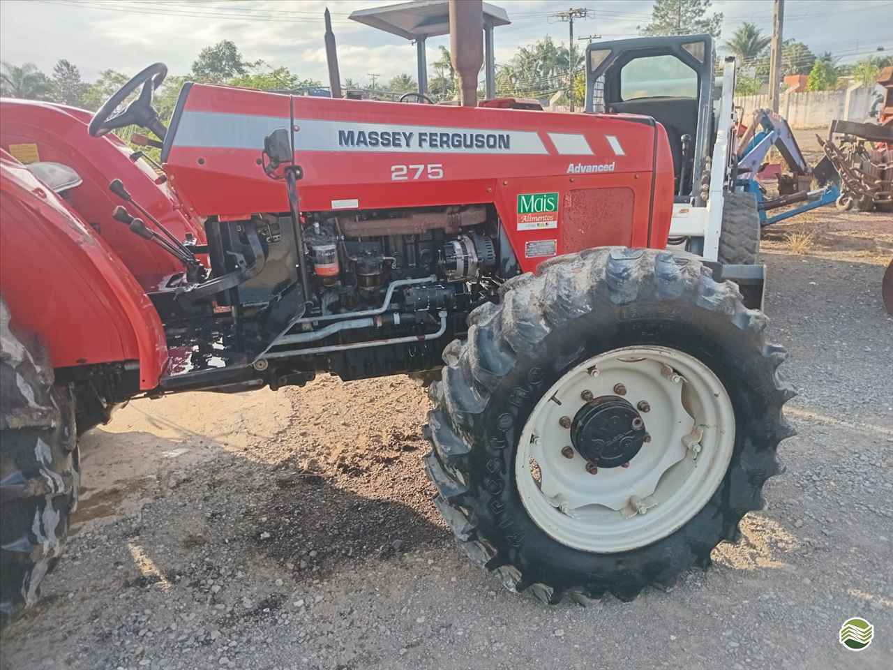 TRATOR MASSEY FERGUSON MF 275 Tração 4x4 Makes - São Miguel SAO MIGUEL ARCANJO SÃO PAULO SP
