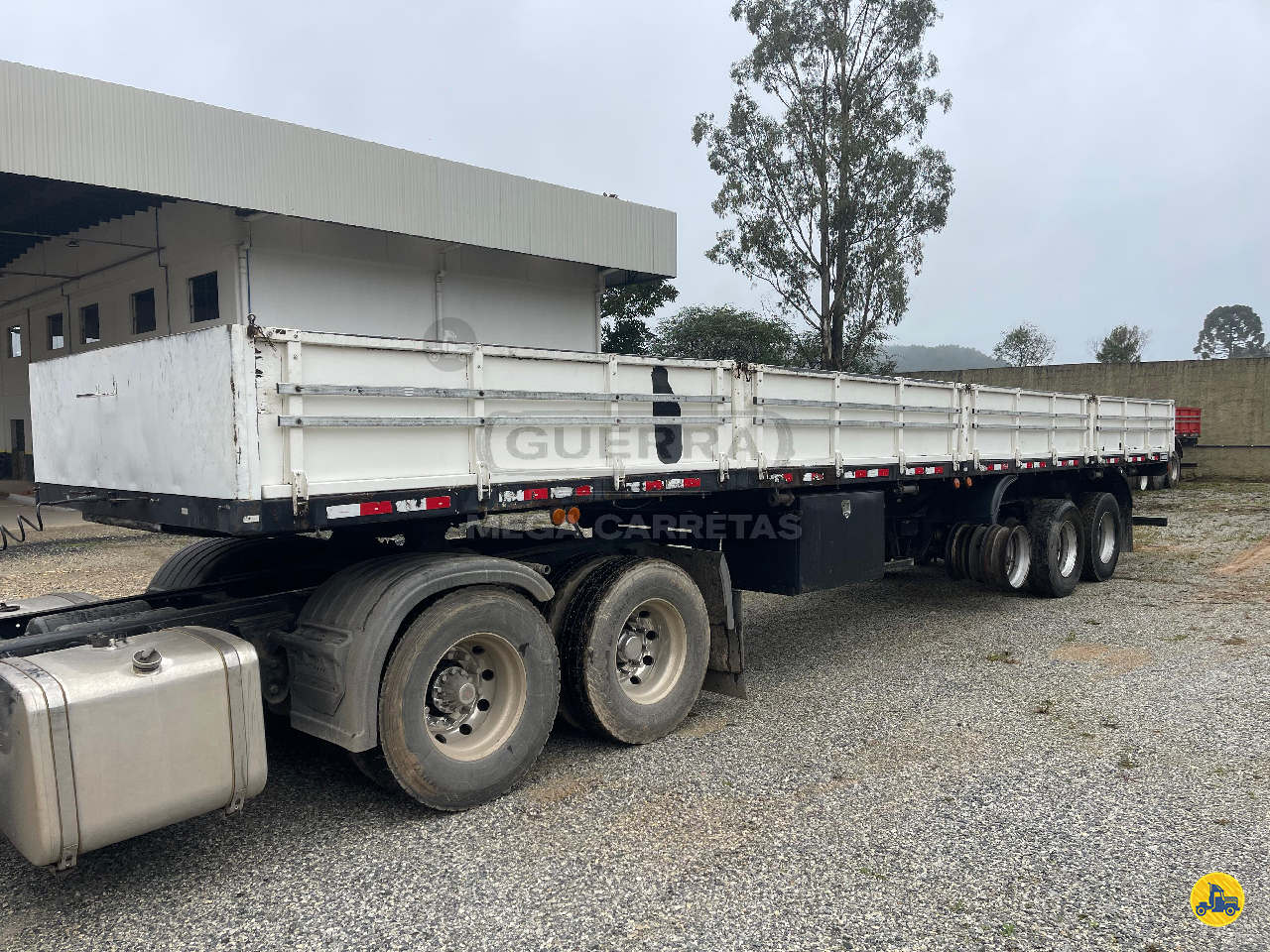CARRETA SEMI-REBOQUE CARGA SECA Mega Carretas - Guerra ALMIRANTE TAMANDARE PARANÁ PR