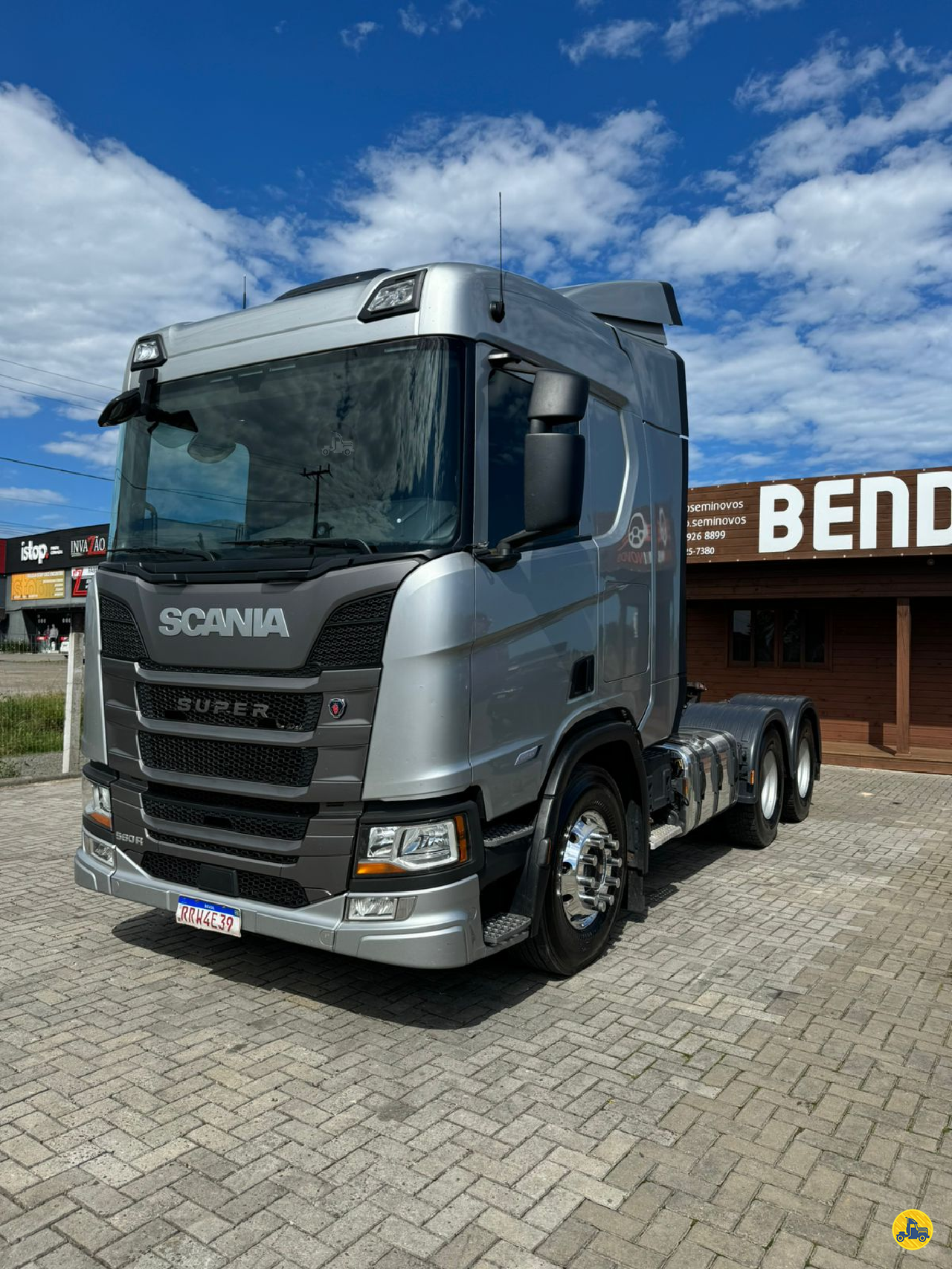 CAMINHAO SCANIA SCANIA R560 Cavalo Mecânico Cavalo 6x4 Bendo Seminovos  ARARANGUA SANTA CATARINA SC