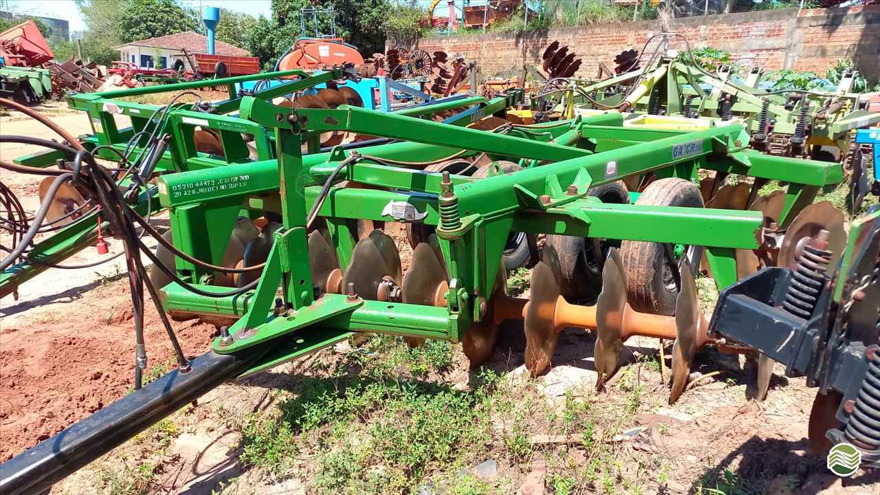 IMPLEMENTOS AGRICOLAS GRADE ARADORA ARADORA 24 DISCOS Tratorama Máquinas e Implementos UMUARAMA PARANÁ PR