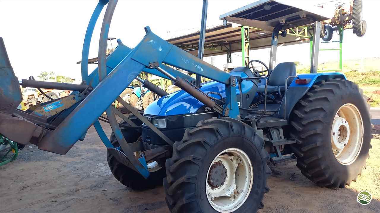 TRATOR NEW HOLLAND NEW TL 80 Tração 4x4 Tratorama Máquinas e Implementos UMUARAMA PARANÁ PR