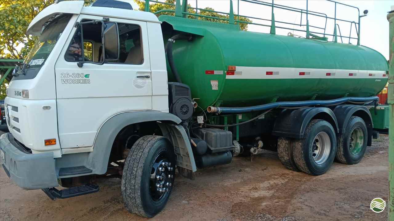 CAMINHAO VOLKSWAGEN VW 26260 Tanque Pipa Cavalo 6x4 Tratorama Máquinas e Implementos UMUARAMA PARANÁ PR