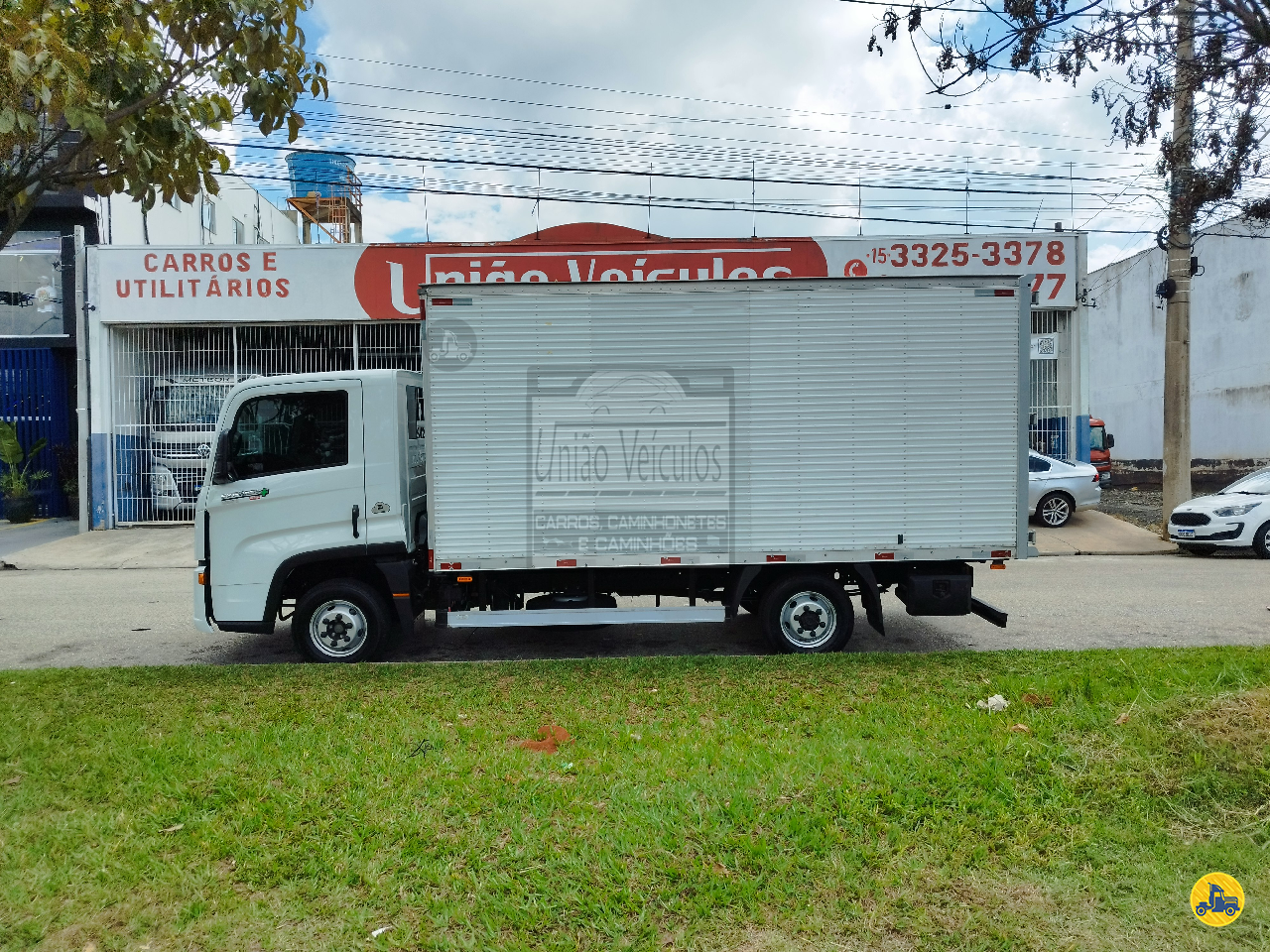 CAMINHAO VOLKSWAGEN DELIVERY EXPRESS Baú Furgão 3/4 4x2 União Veículos SOROCABA SÃO PAULO SP