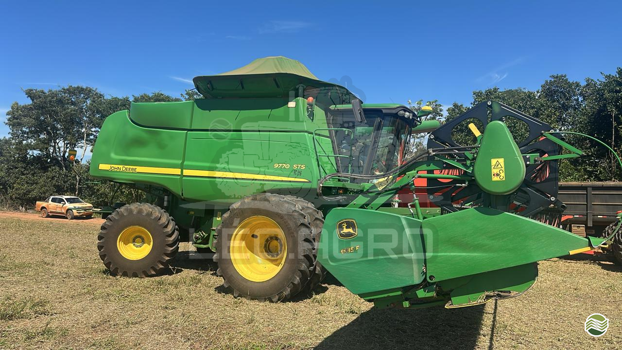 COLHEITADEIRA JOHN DEERE JOHN DEERE 9770 STS Léo.Agro CAMBE PARANÁ PR