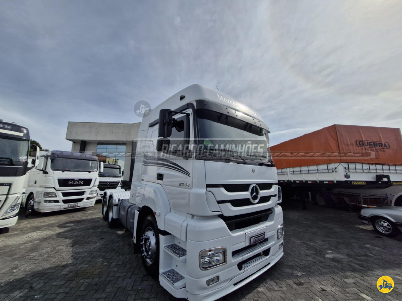 CAMINHAO MERCEDES-BENZ MB 2544 Cavalo Mecânico Cavalo 6x2 Ricardo Caminhões Curitiba CURITIBA PARANÁ PR