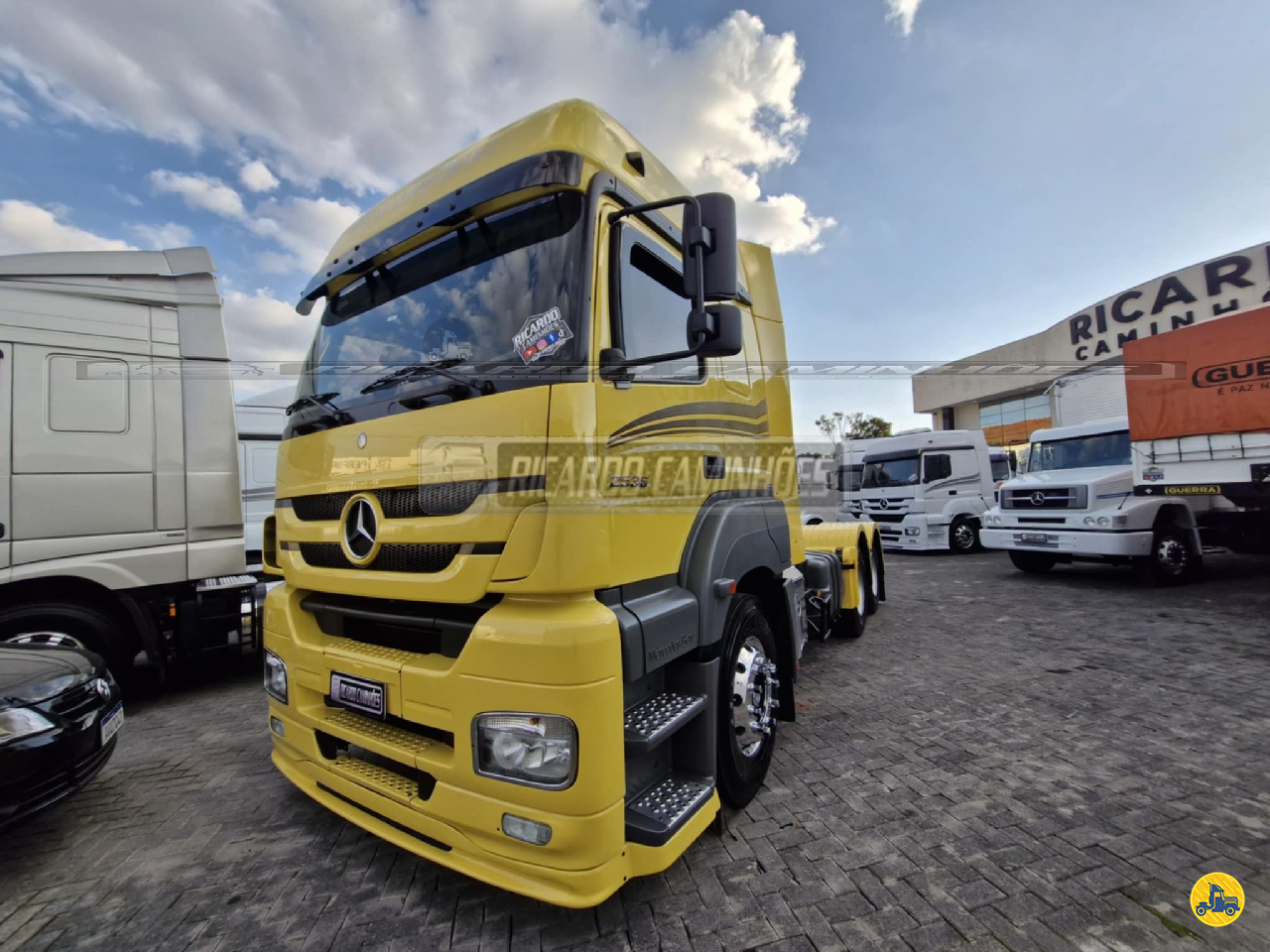 CAMINHAO MERCEDES-BENZ MB 2536 Cavalo Mecânico Cavalo 6x2 Ricardo Caminhões Curitiba CURITIBA PARANÁ PR