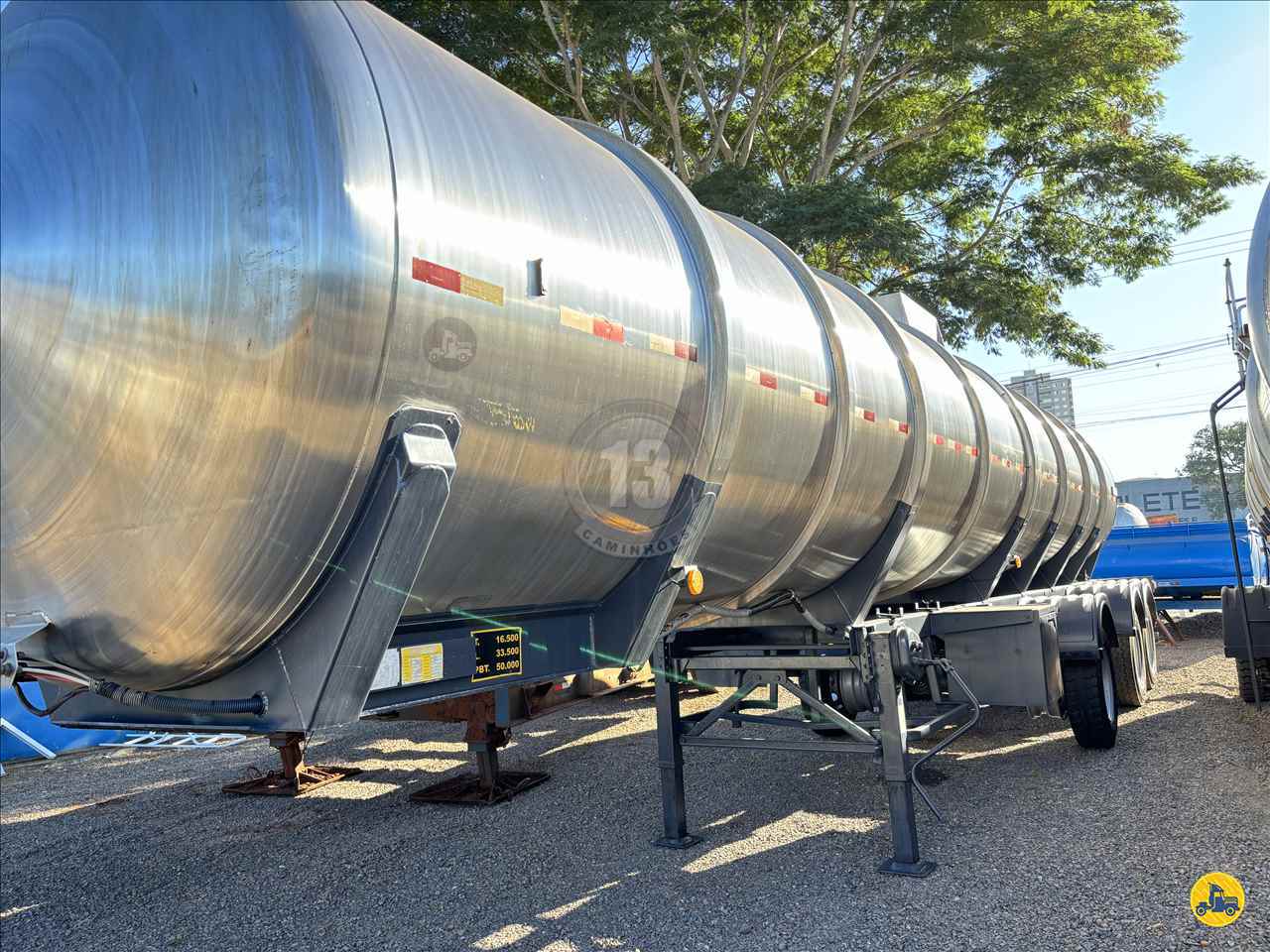 TANQUE INOX de 13 Caminhões