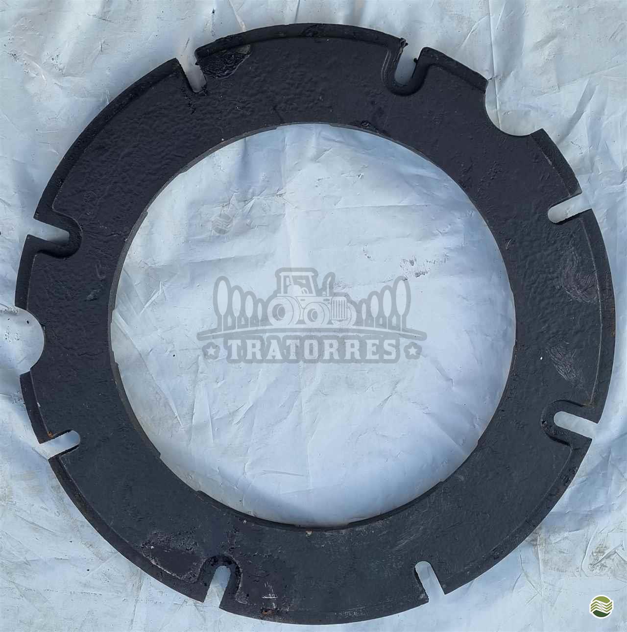 Peso traseiro  Massey  Ferguson  265/275/283 rodados 28 e 30