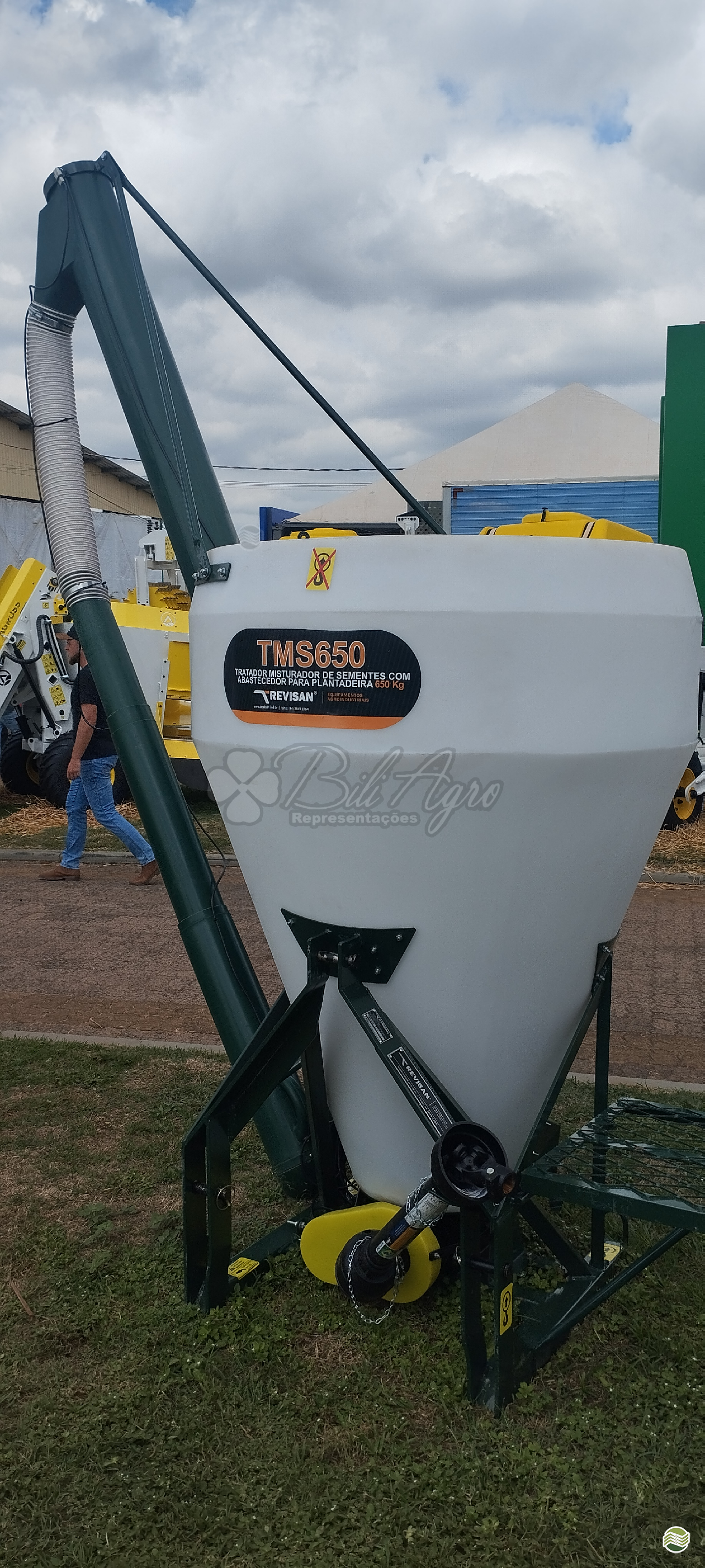 IMPLEMENTOS AGRICOLAS TRATADOR DE SEMENTES TRATADOR DE SEMENTES Bili Agro IJUI RIO GRANDE DO SUL RS