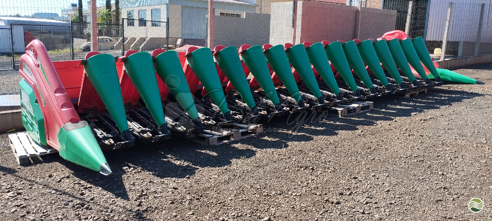 PLATAFORMA COLHEITADEIRA PLANTI CENTER MAESTRA 1750 Bili Agro IJUI RIO GRANDE DO SUL RS
