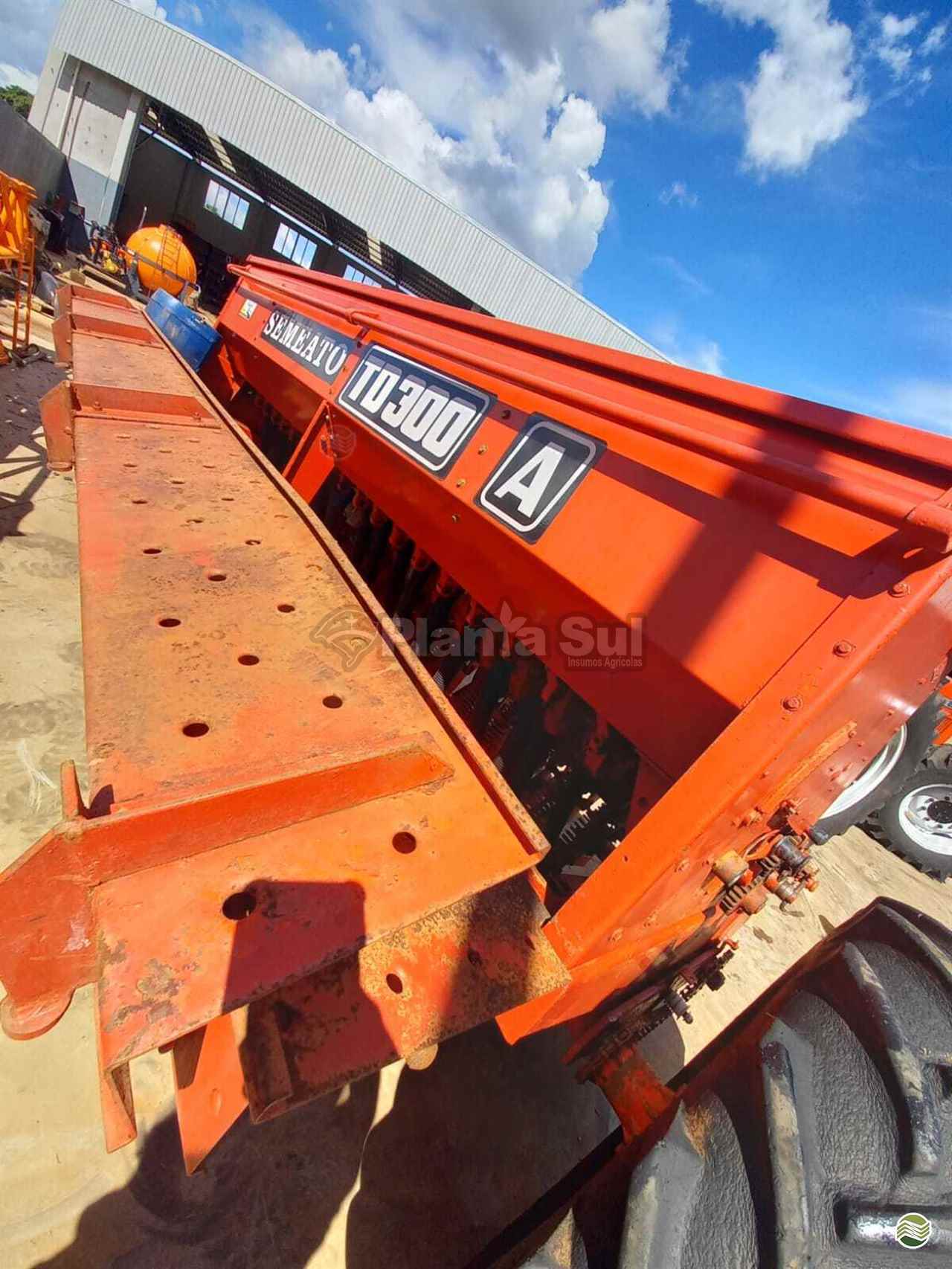 SEMEADEIRA SEMEATO TD 300 Planta Sul SEBERI RIO GRANDE DO SUL RS