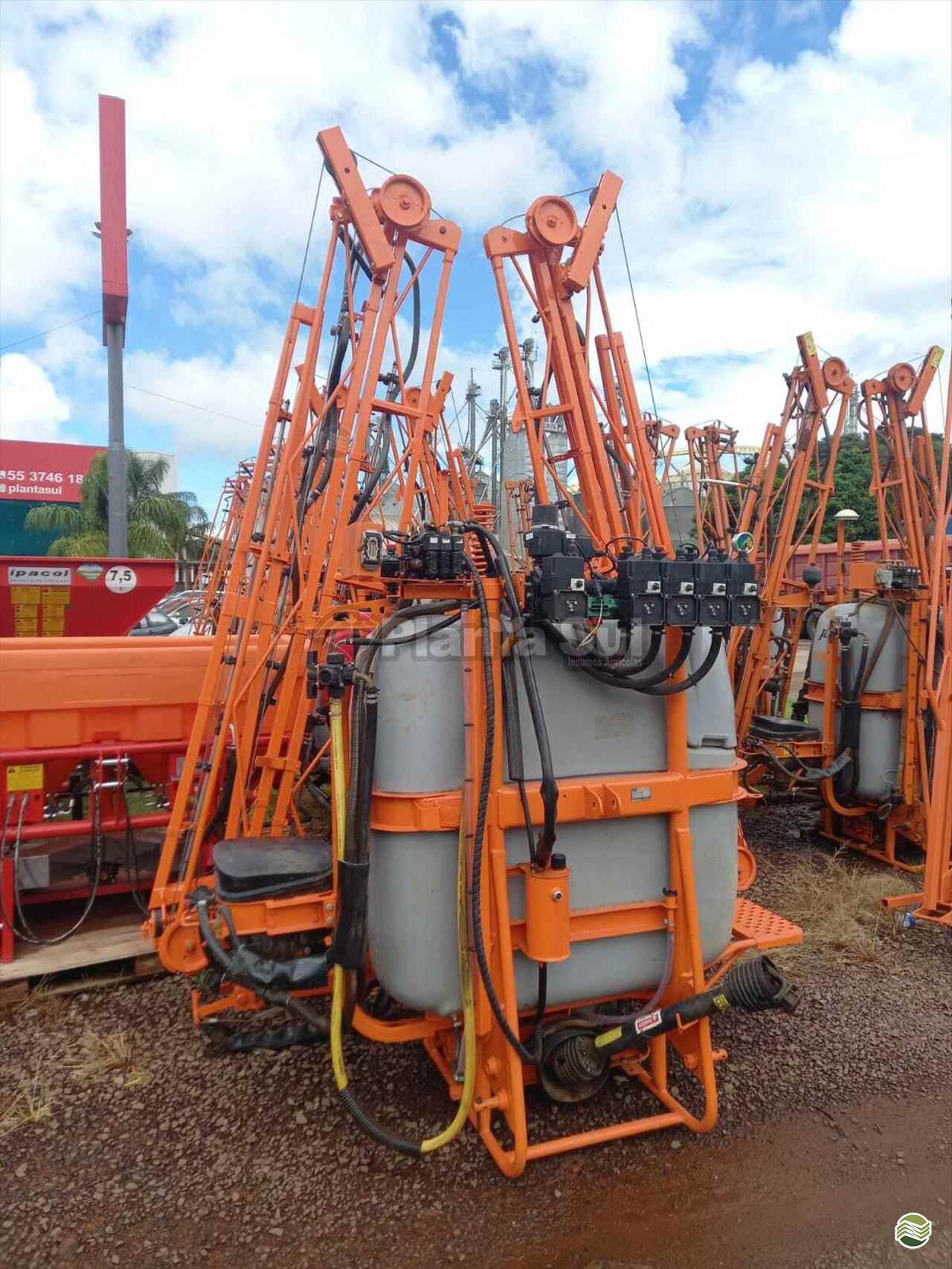 PULVERIZADOR JACTO CONDOR 800 AM16 Acoplado Hidráulico Planta Sul SEBERI RIO GRANDE DO SUL RS