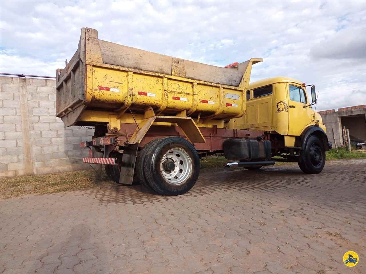 CAMINHAO MERCEDES-BENZ MB 1113 Caçamba Basculante Cavalo 4x2 Caminhões Certos CONSELHEIRO LAFAIETE MINAS GERAIS MG