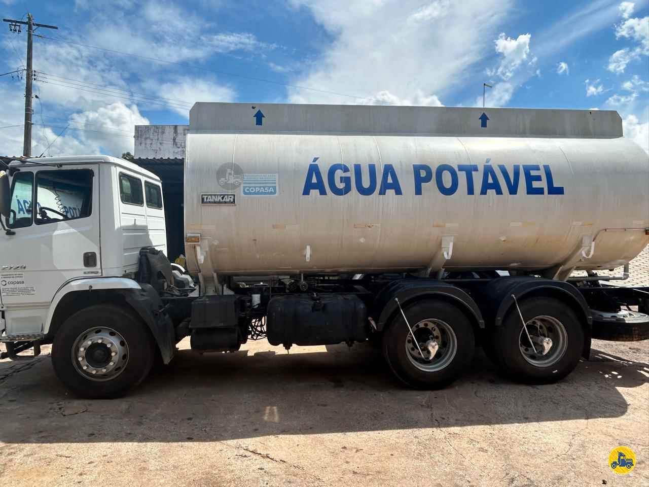CAMINHAO MERCEDES-BENZ MB 2729 Tanque Pipa Cavalo 6x4 Caminhões Certos CONSELHEIRO LAFAIETE MINAS GERAIS MG