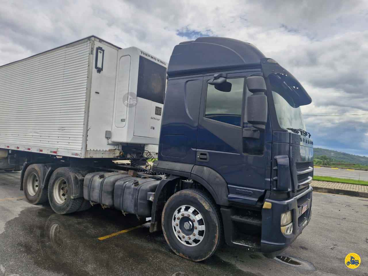 CAMINHAO IVECO STRALIS 410 Baú Frigorífico Cavalo 6x2 Caminhões Certos CONSELHEIRO LAFAIETE MINAS GERAIS MG
