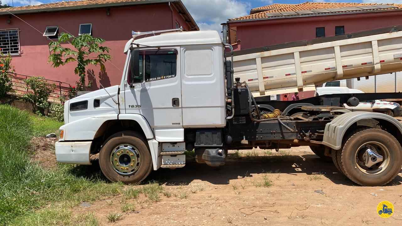 CAMINHAO MERCEDES-BENZ MB 1635 Cavalo Mecânico Cavalo 4x2 Caminhões Certos CONSELHEIRO LAFAIETE MINAS GERAIS MG
