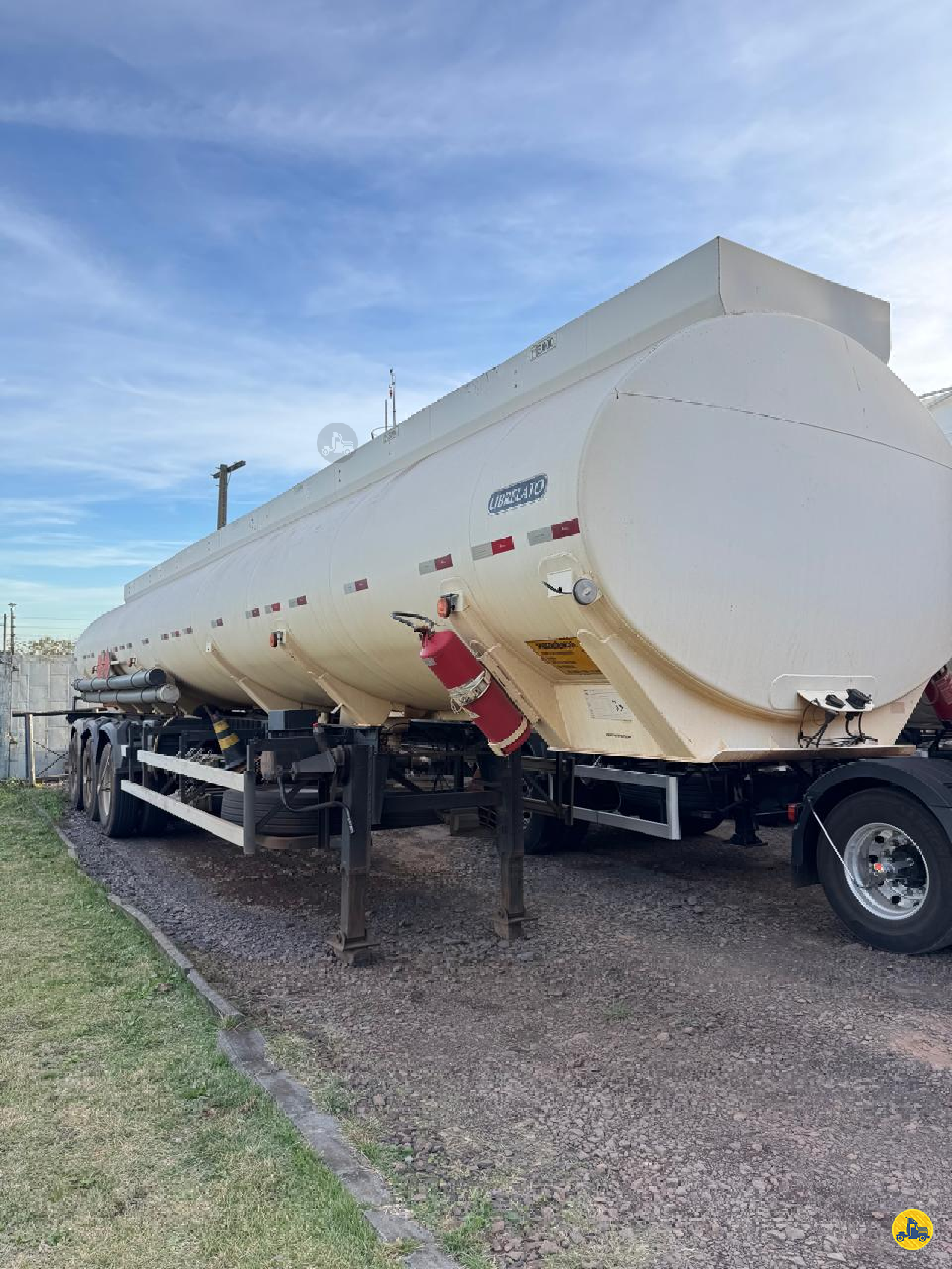 CARRETA SEMI-REBOQUE TANQUE AÇO Librevel - Pastre CASCAVEL PARANÁ PR