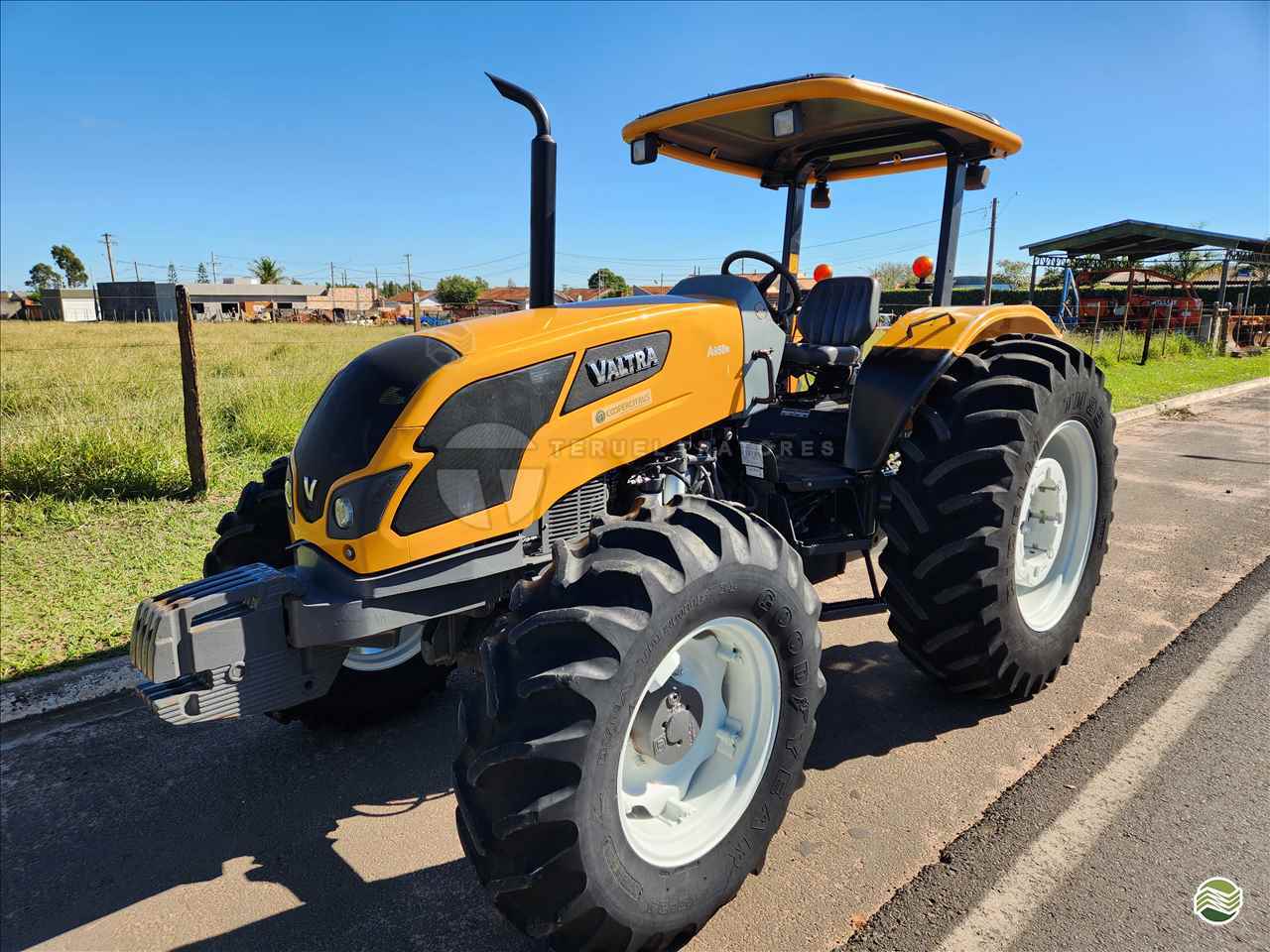 TRATOR VALTRA VALTRA A 950R Tração 4x4 Teruel Tratores ALVINLANDIA SÃO PAULO SP