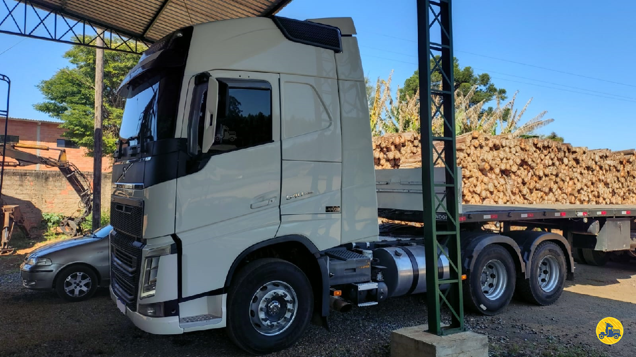 CAMINHAO VOLVO VOLVO FH 540 Cavalo Mecânico Cavalo 6x4 Ebenezer Caminhões e Carretas CAPAO BONITO SÃO PAULO SP