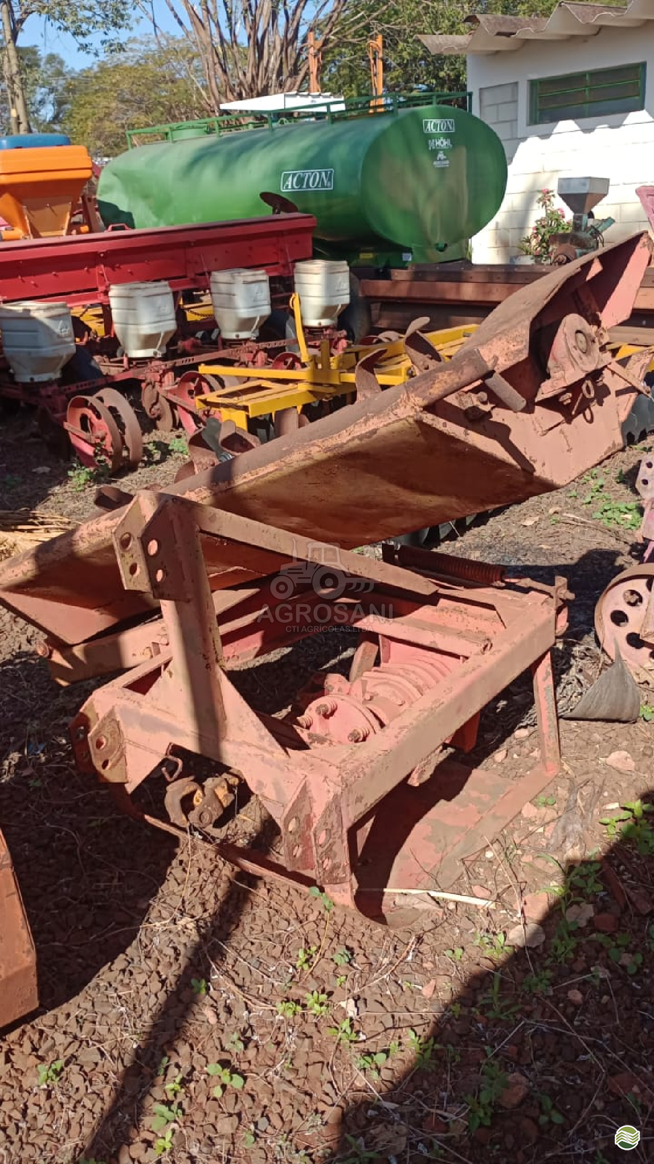 IMPLEMENTOS AGRICOLAS ENXADA ROTATIVA ENXADA ROTATIVA Agrosani GUAIRA SÃO PAULO SP