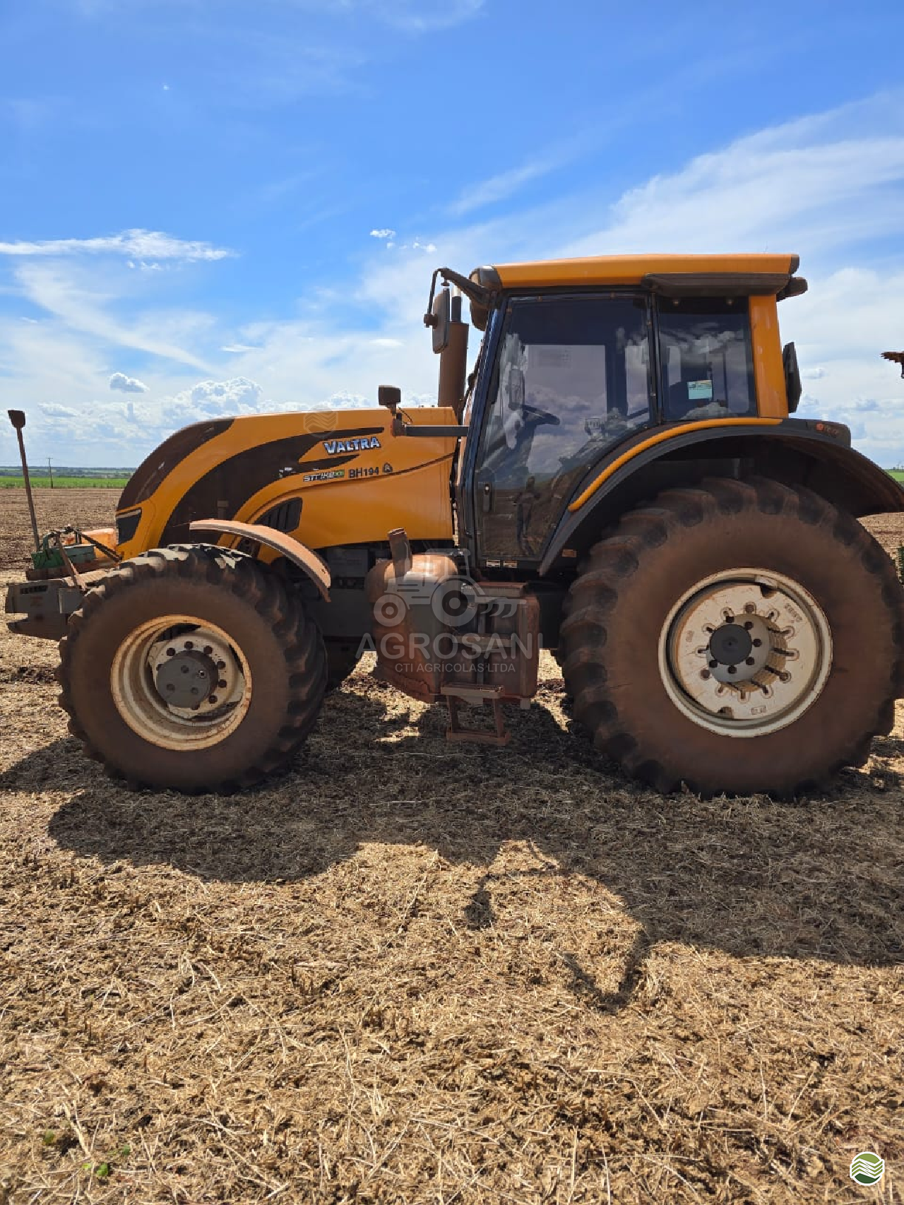 TRATOR VALTRA VALTRA 194 HiTech Tração 4x4 Agrosani GUAIRA SÃO PAULO SP