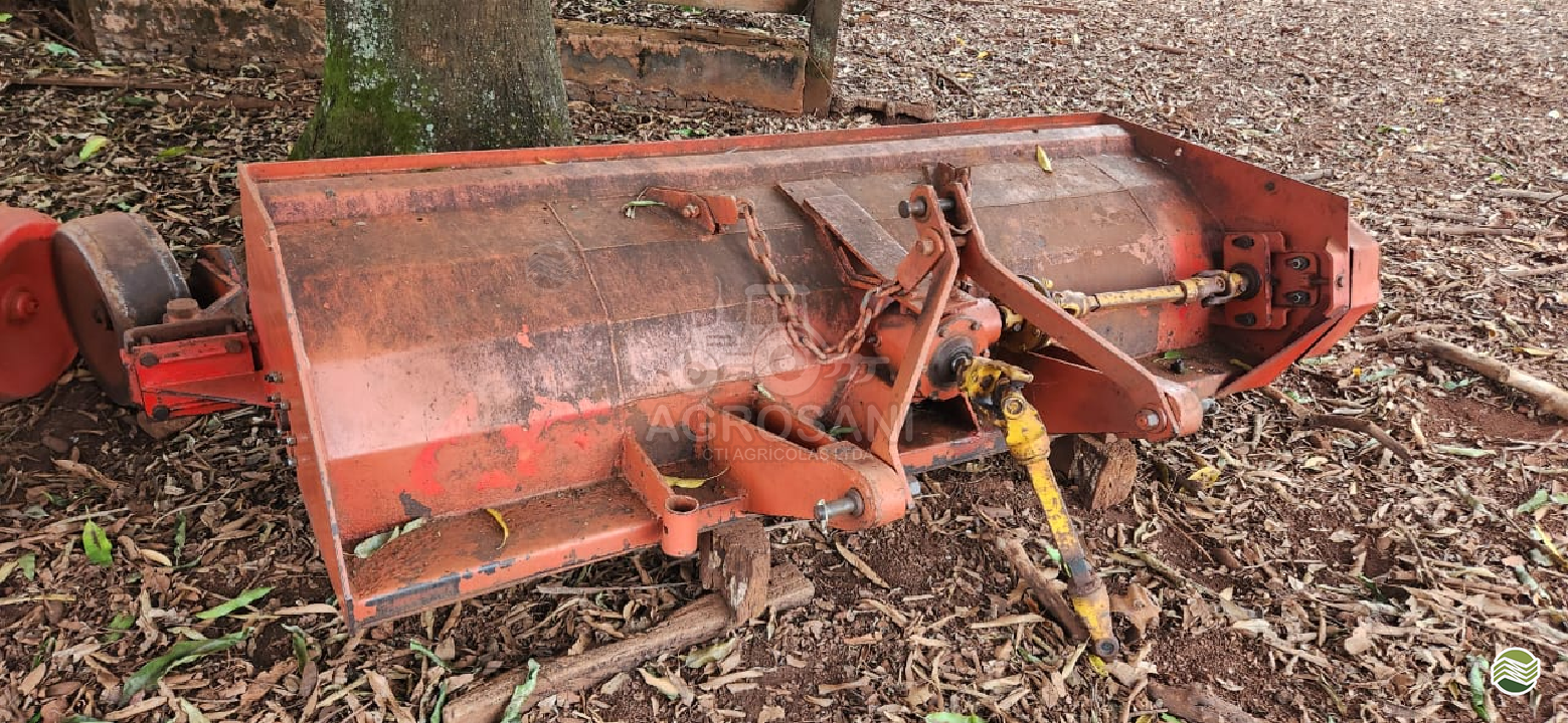 IMPLEMENTOS AGRICOLAS TRITURADOR LIMPEZA TRITURADOR HIDRÁULICO Agrosani GUAIRA SÃO PAULO SP