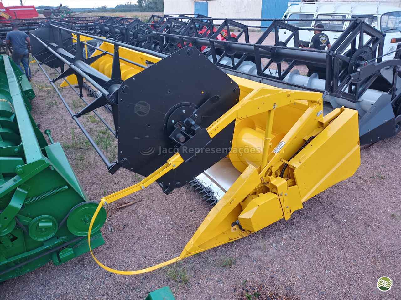 PLATAFORMA COLHEITADEIRA NEW HOLLAND SOJA Jacó Comércio de Peças Agrícolas LTDA PORTO ALEGRE RIO GRANDE DO SUL RS