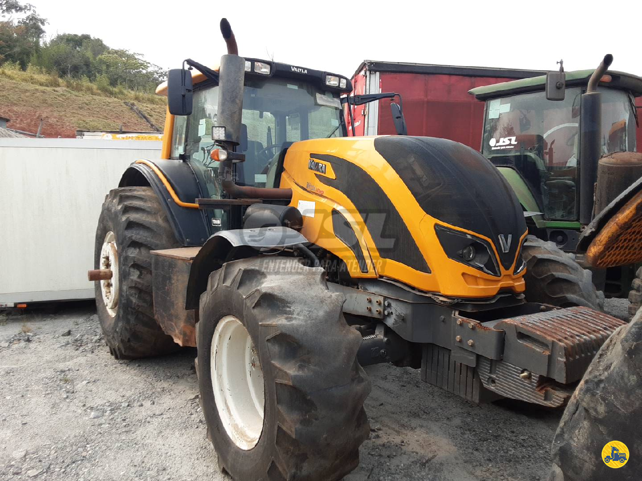TRATOR VALTRA VALTRA BH 224 HiTech Tração 4x2 JSL Seminovos ITAQUAQUECETUBA SÃO PAULO SP