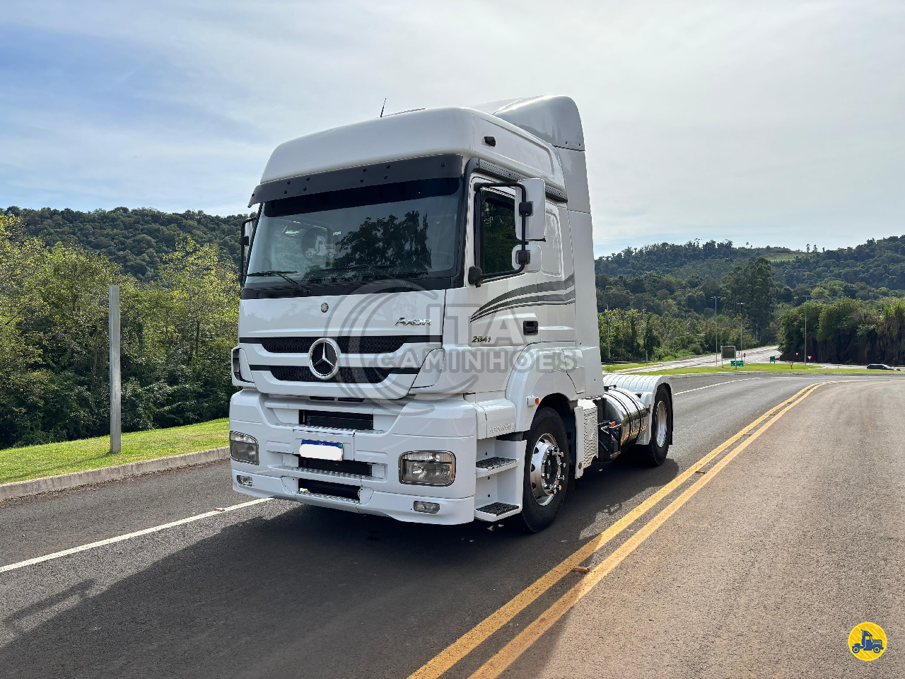 MB 2041 de Ita Caminhões