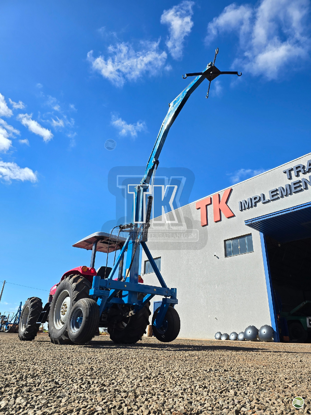 IMPLEMENTOS AGRICOLAS GUINCHO BIG BAG GUINCHO 2000 Kg TK Tratores NOVA ANDRADINA MATO GROSSO DO SUL MS