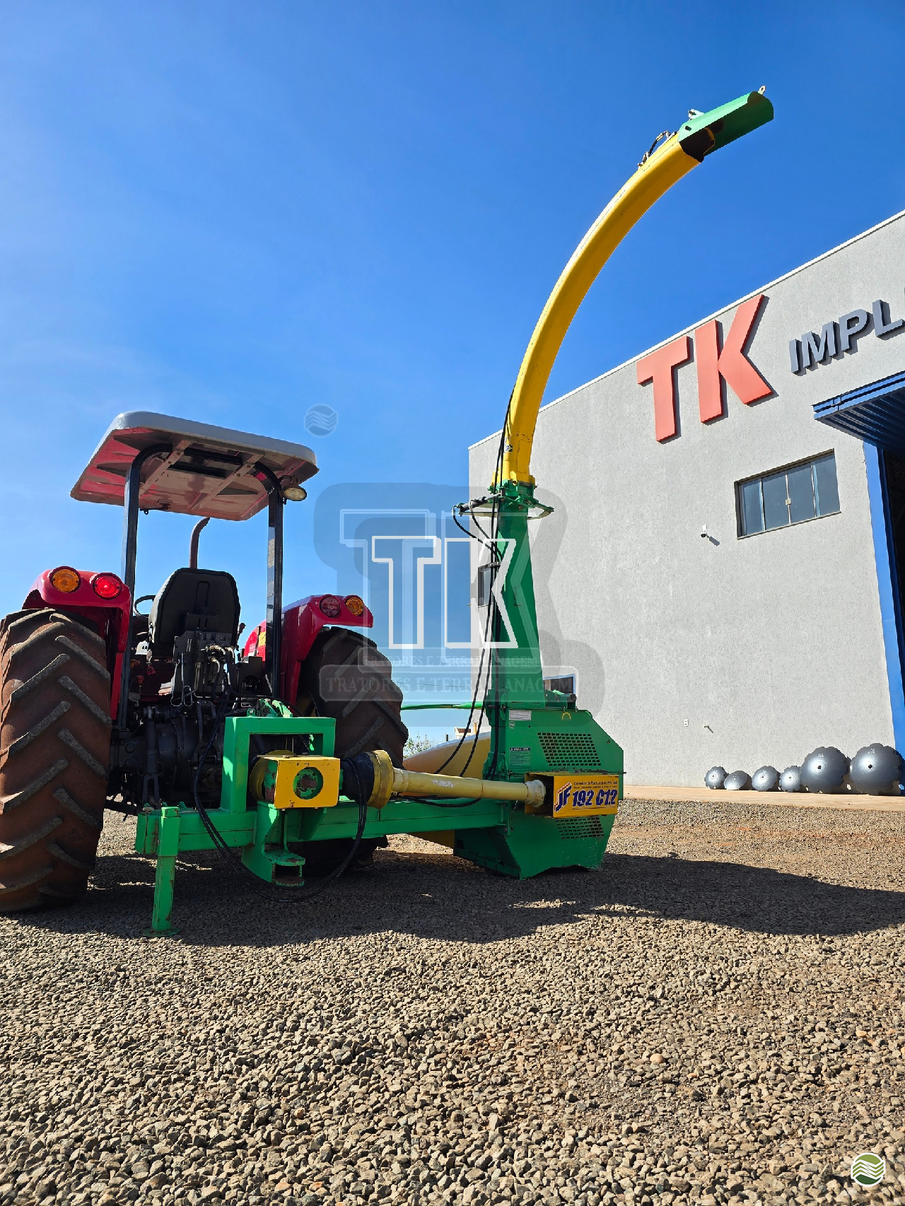 IMPLEMENTOS AGRICOLAS ENSILADEIRA ENSILADEIRA 1 LINHA TK Tratores NOVA ANDRADINA MATO GROSSO DO SUL MS