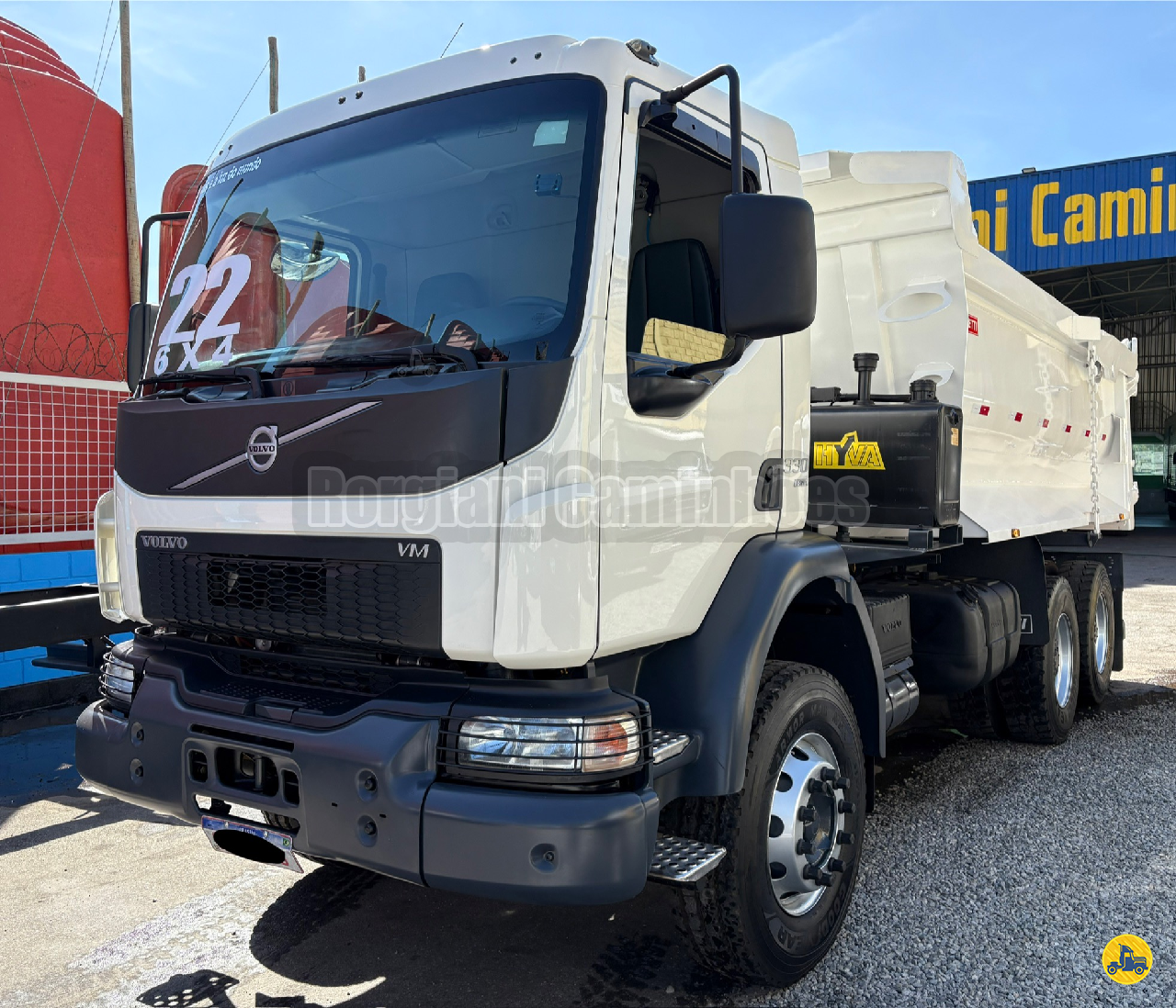 CAMINHAO VOLVO VOLVO VM 330 Caçamba Basculante Truck 6x4 Rorgiani Caminhões  BETIM MINAS GERAIS MG